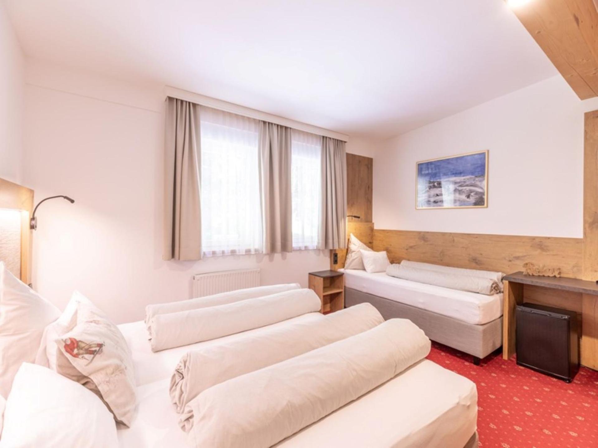 Comfort Triple Room