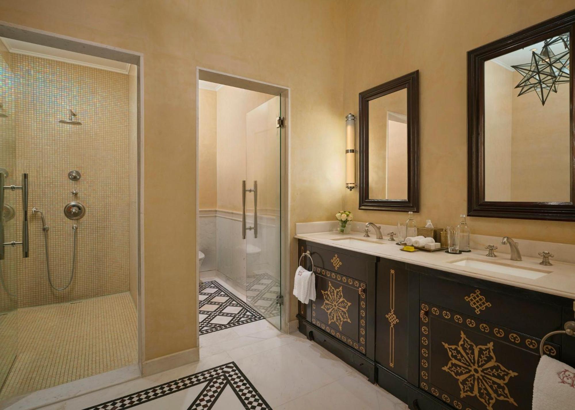 Palace Cataract Nile View Suite