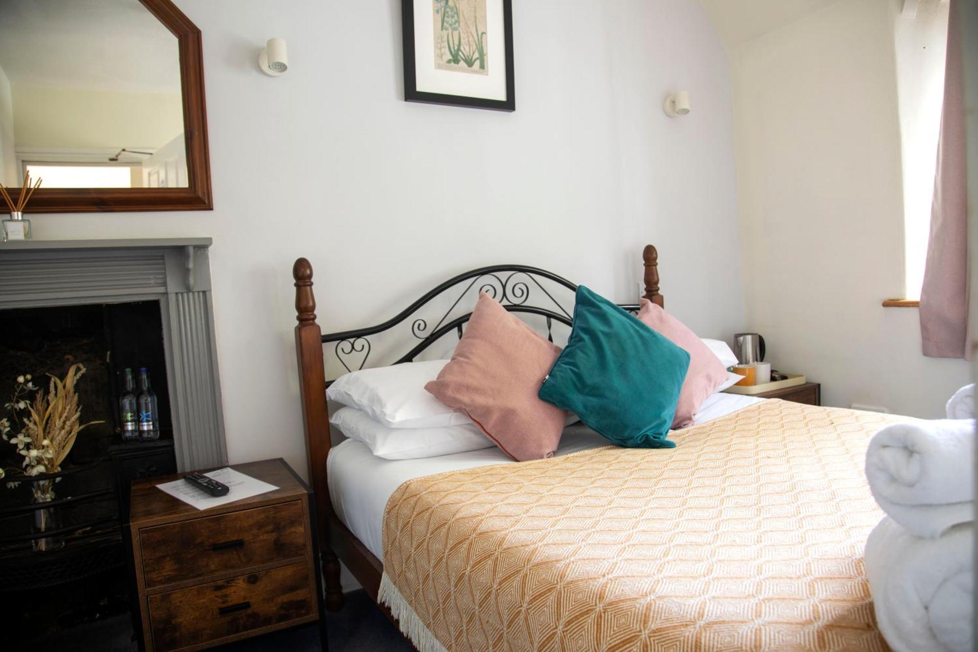 Small Double Room