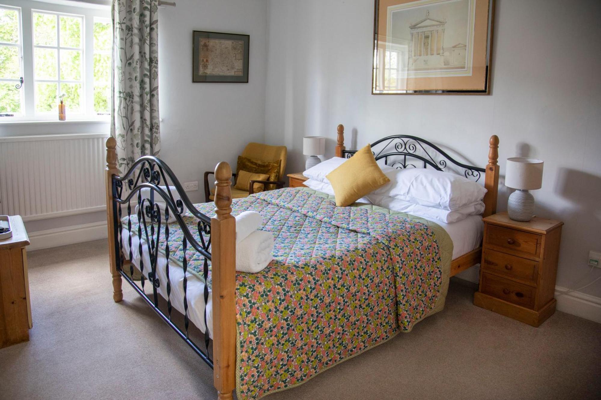 Classic Double Room