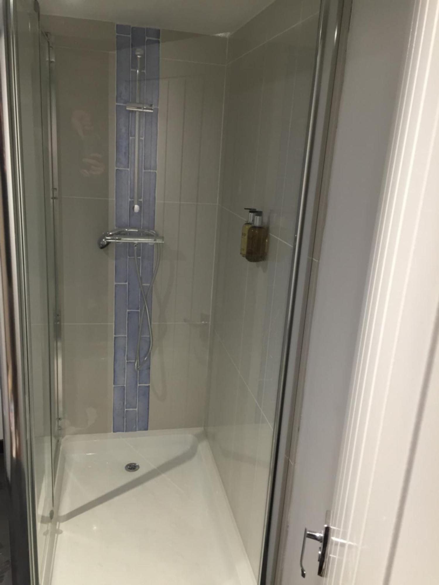 Large Double or Twin Room
