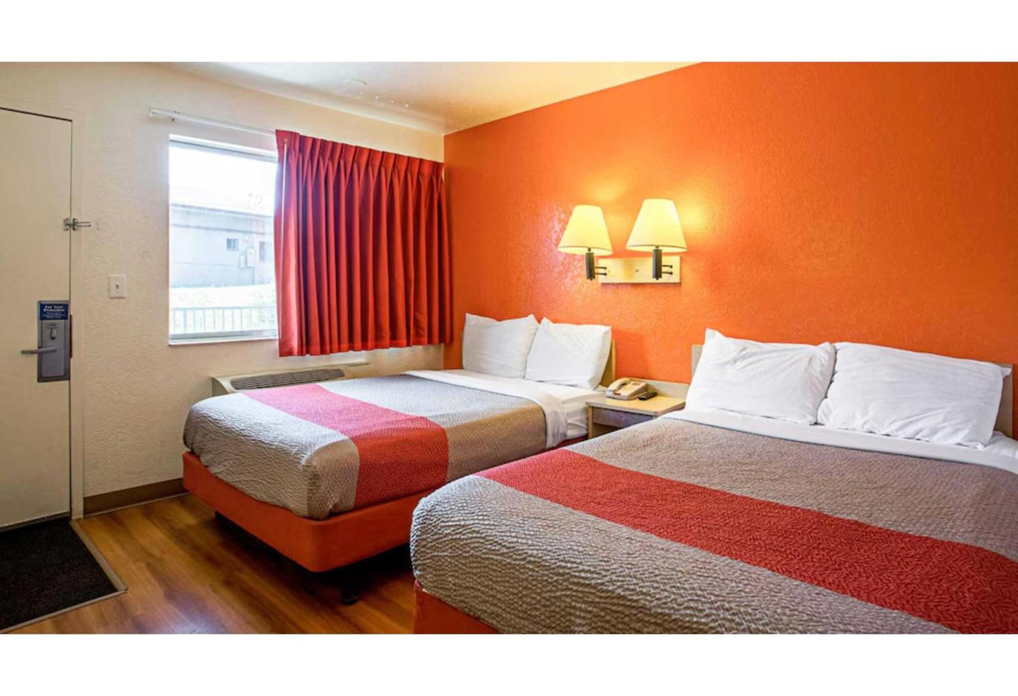 Classic Quadruple Room