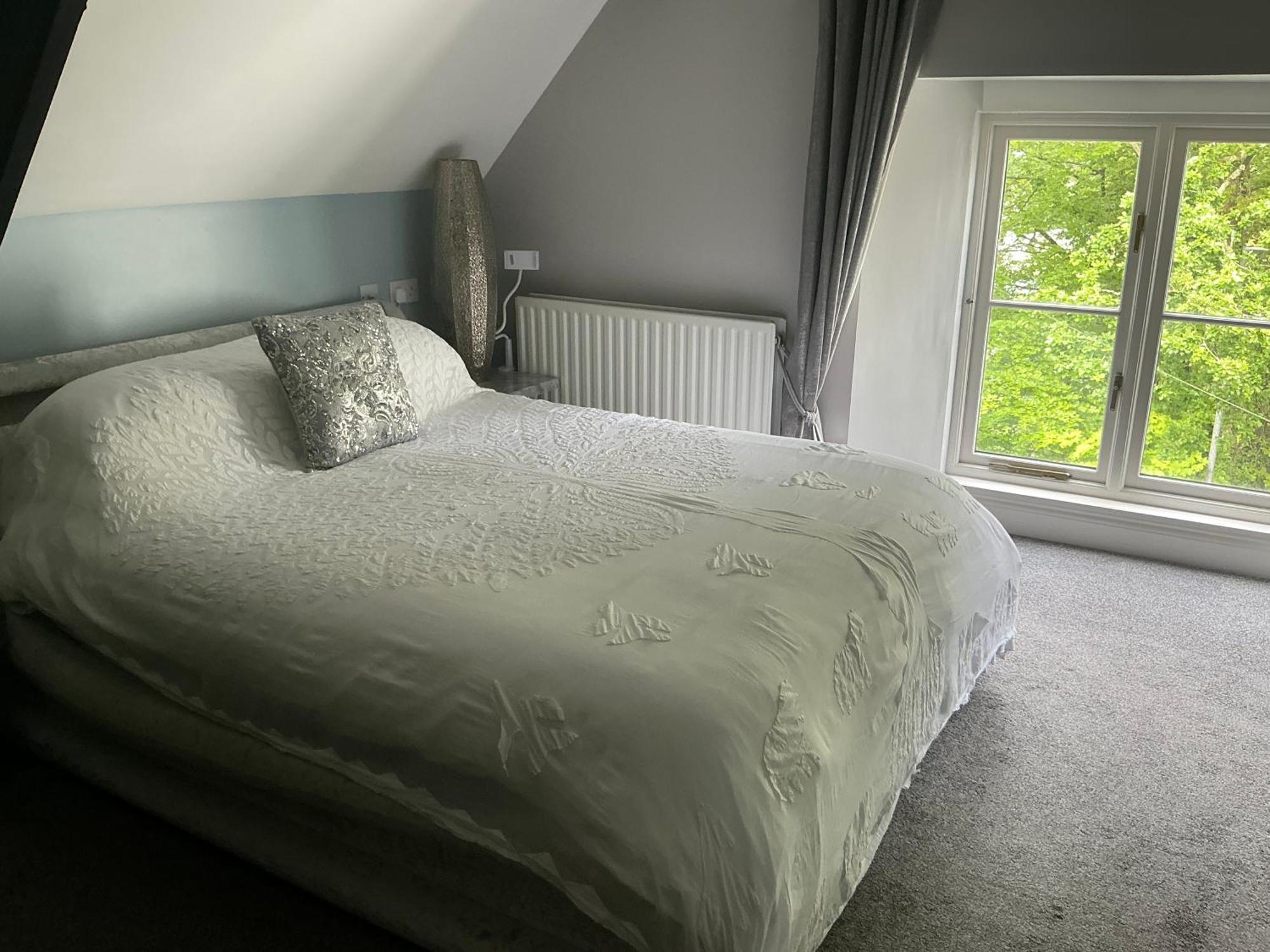 Großes Doppelzimmer