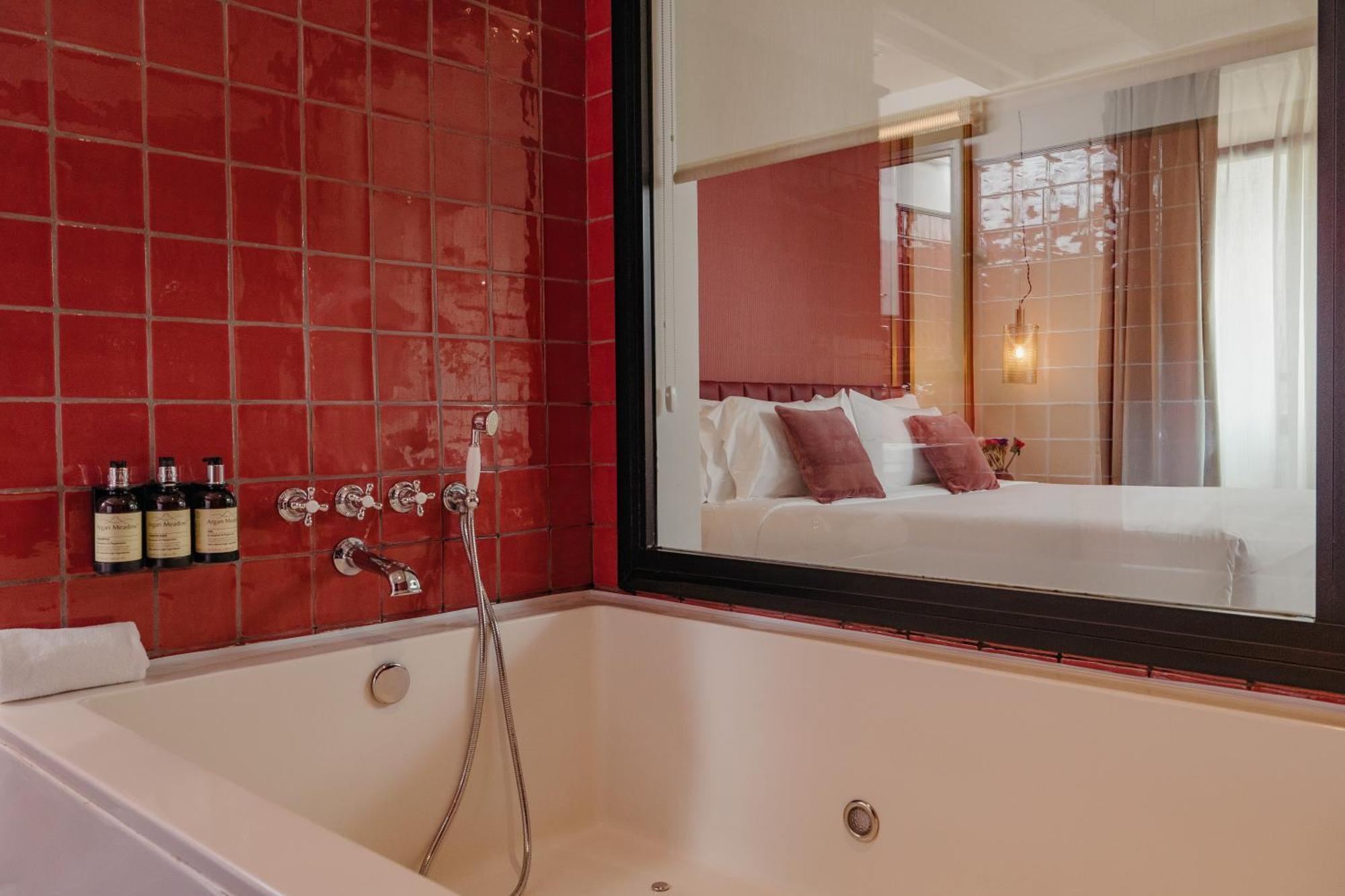Deluxe Double Room Spa Bath