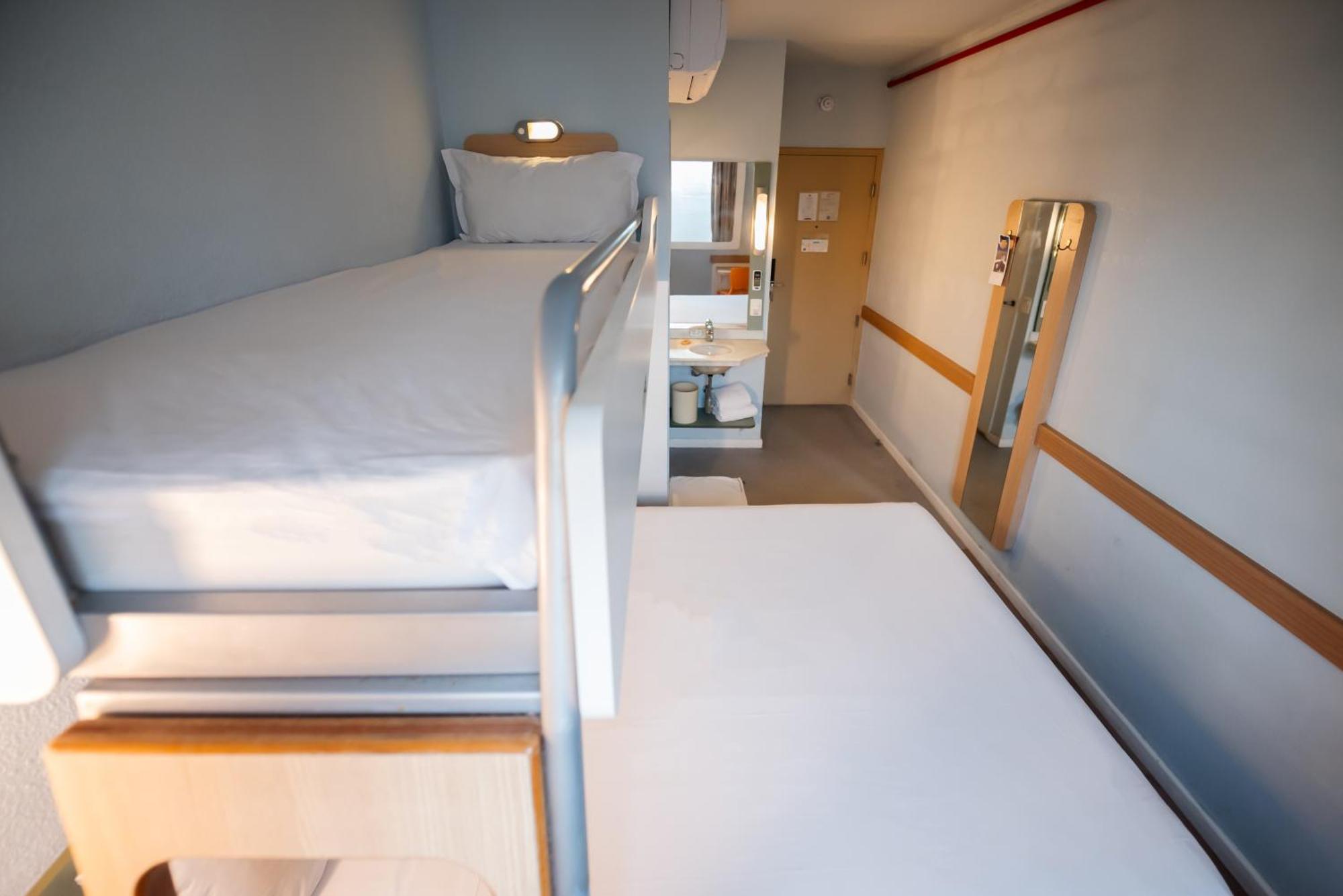 Family Room Two Bunk Beds