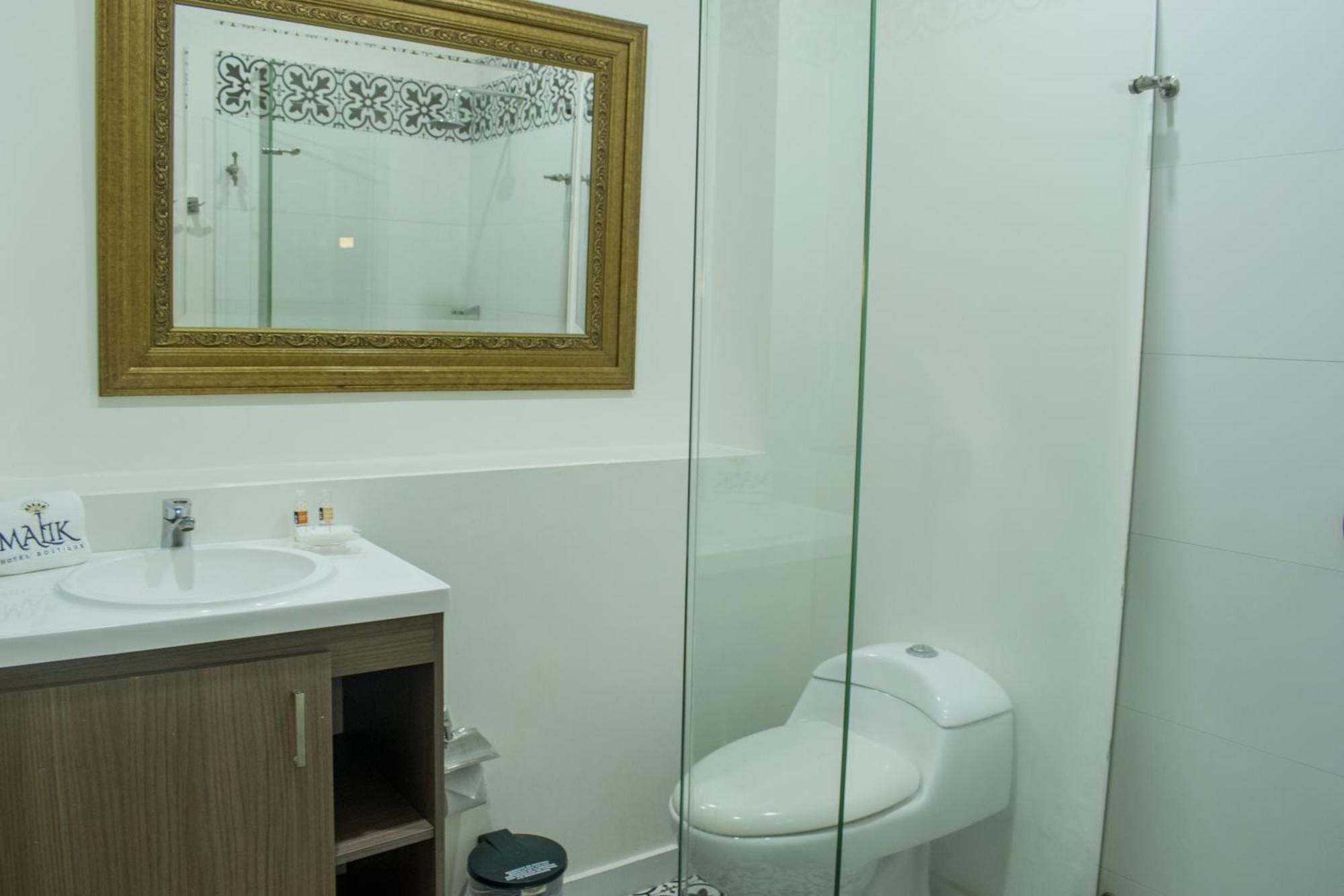 Junior Suite,1769960870:JPEG