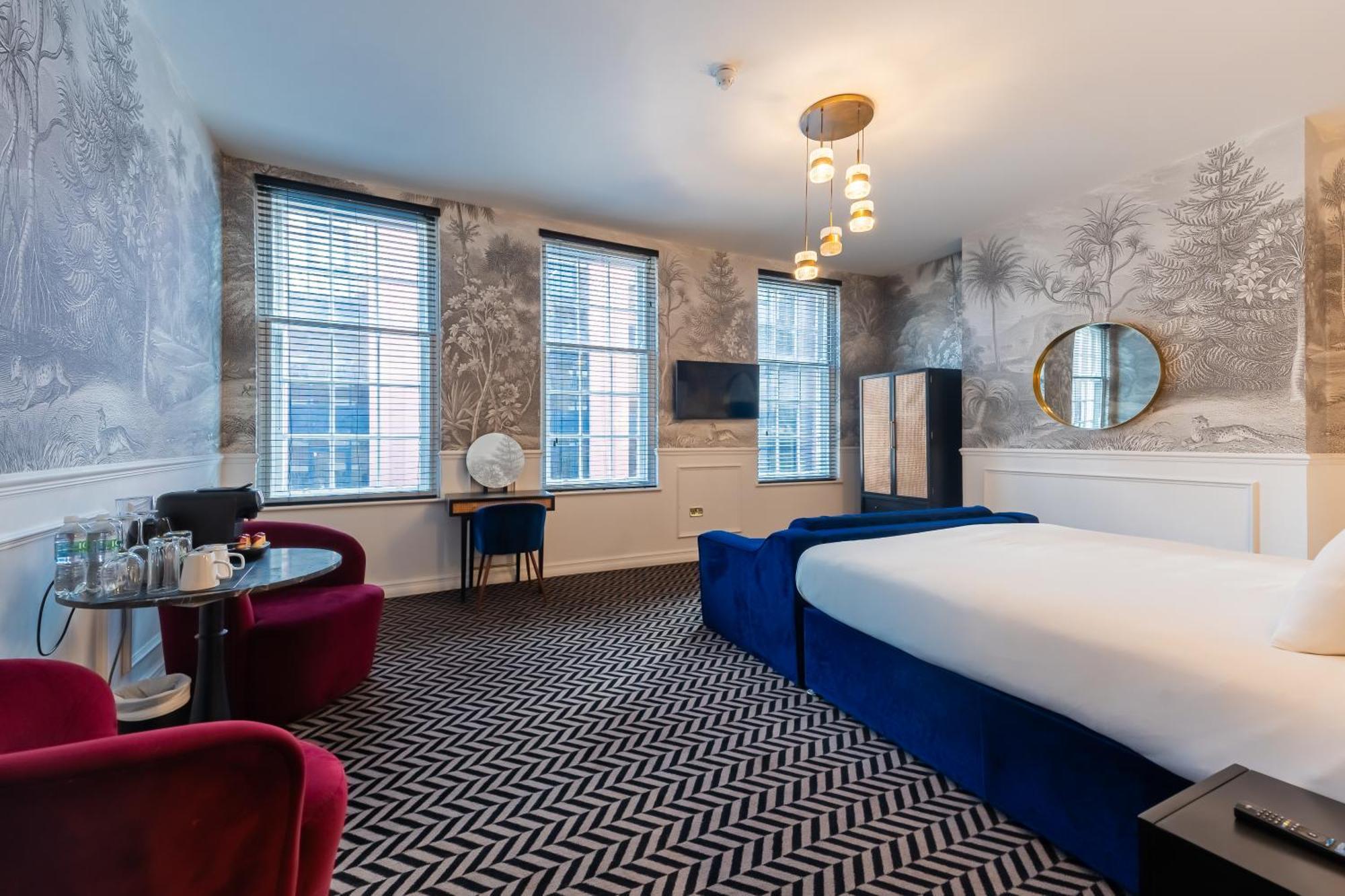 Deluxe Double or Twin Room