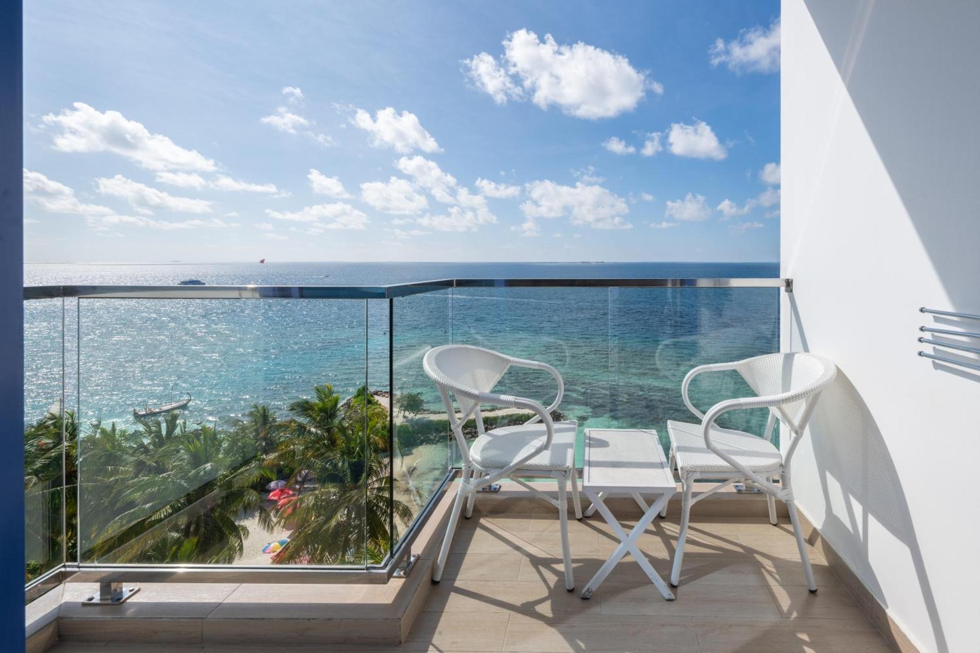 Deluxe Double Room Seaview Balcony