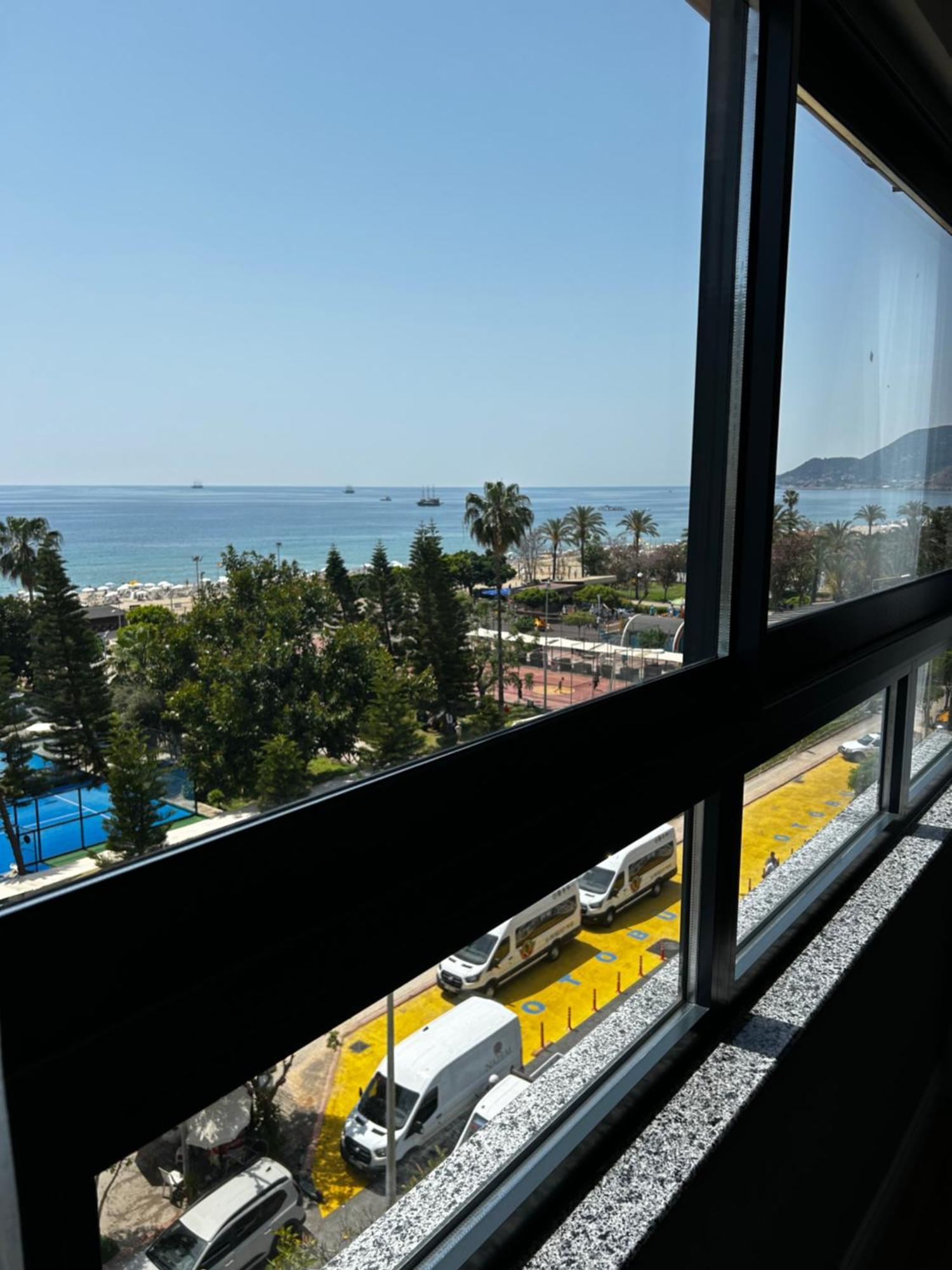 Suite Apartment