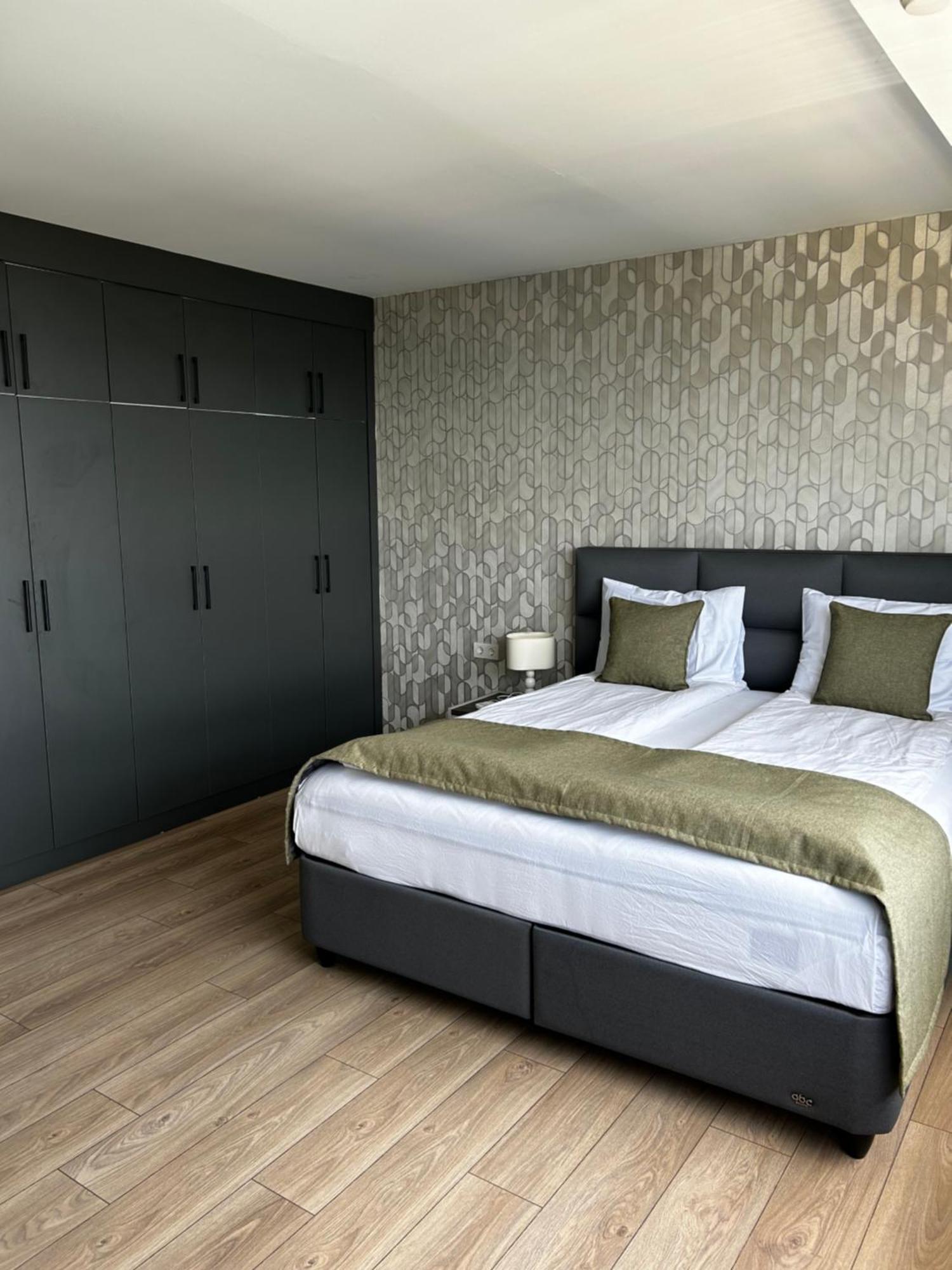 Suite Apartment