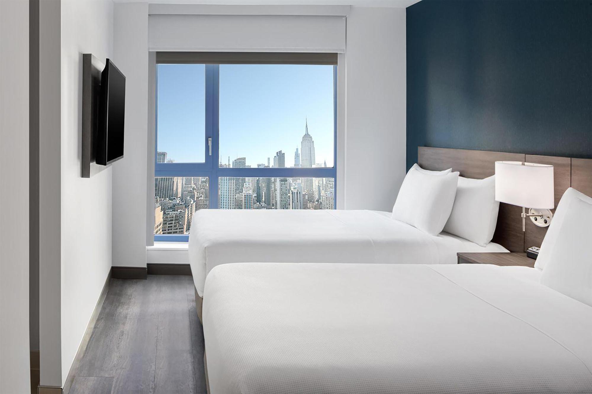 Double Room Two Double Bed City View