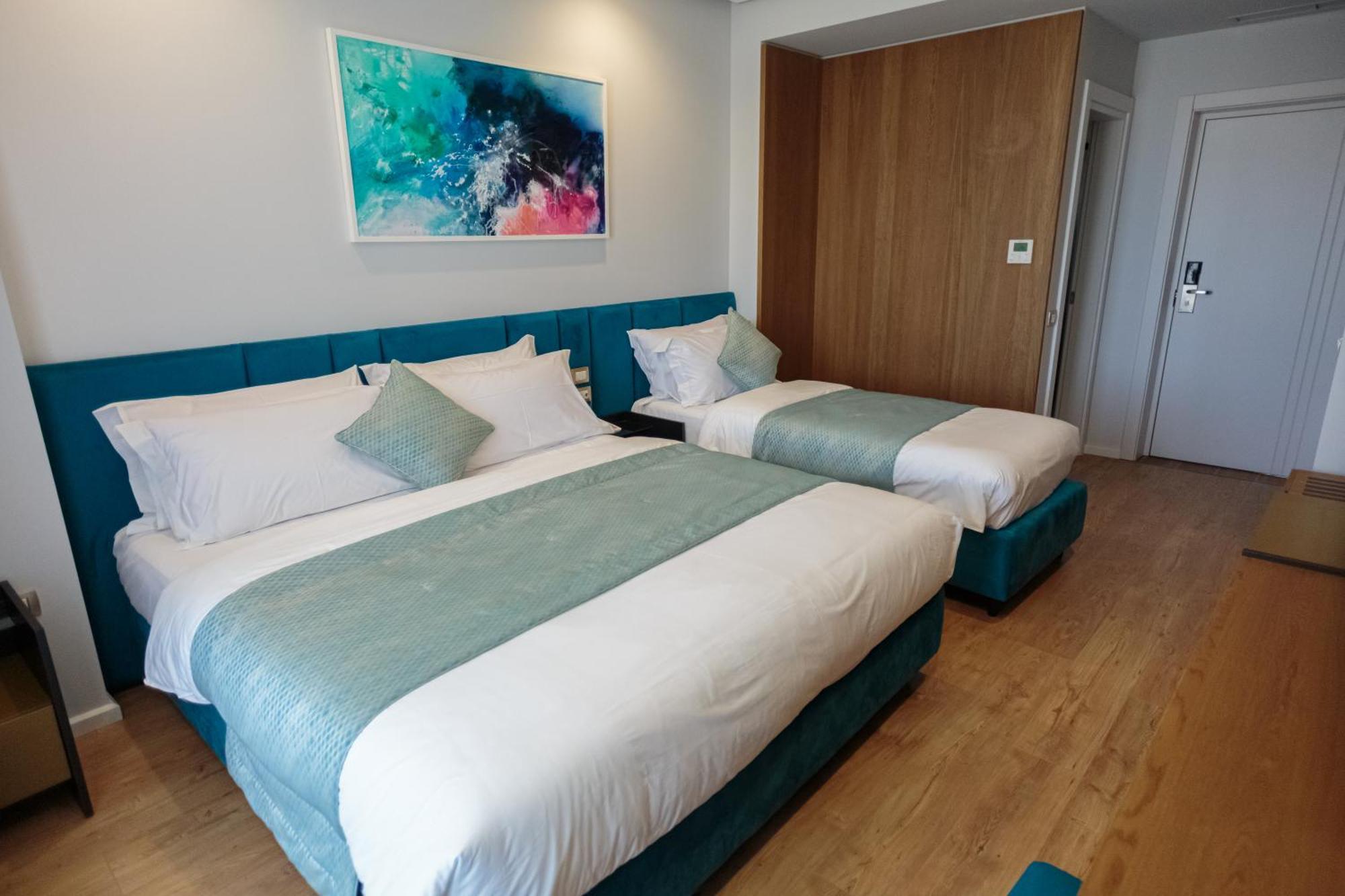 Triple Room City View