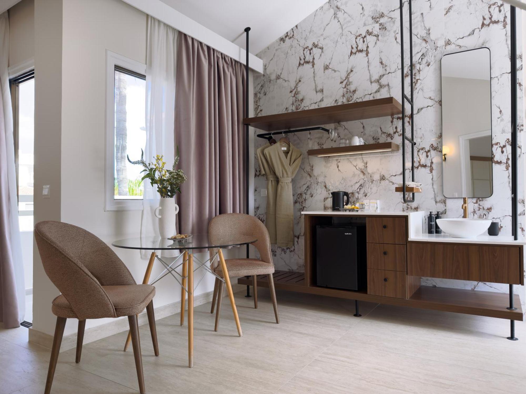 One-Bedroom Suite