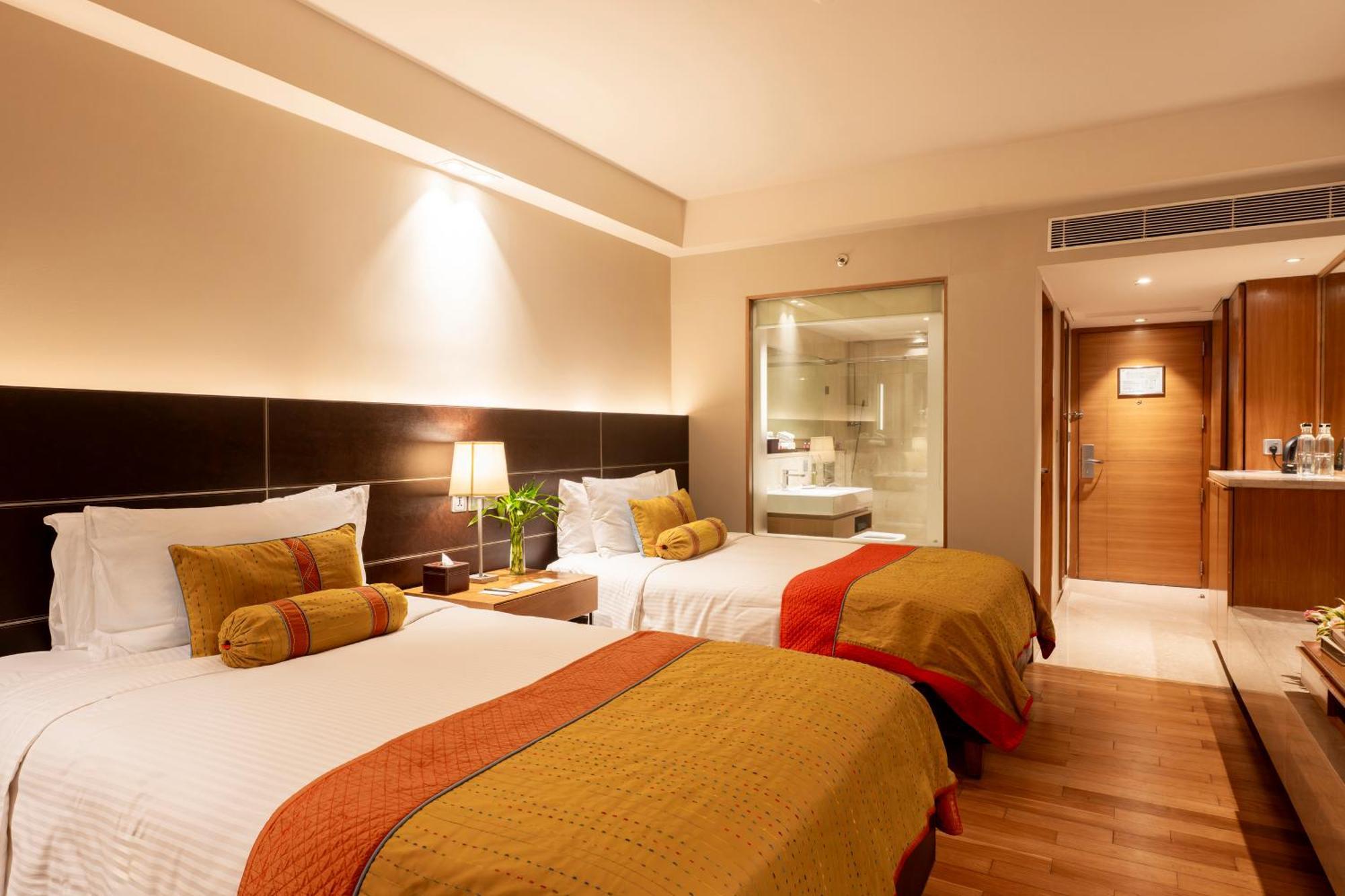 Executive Club King Room