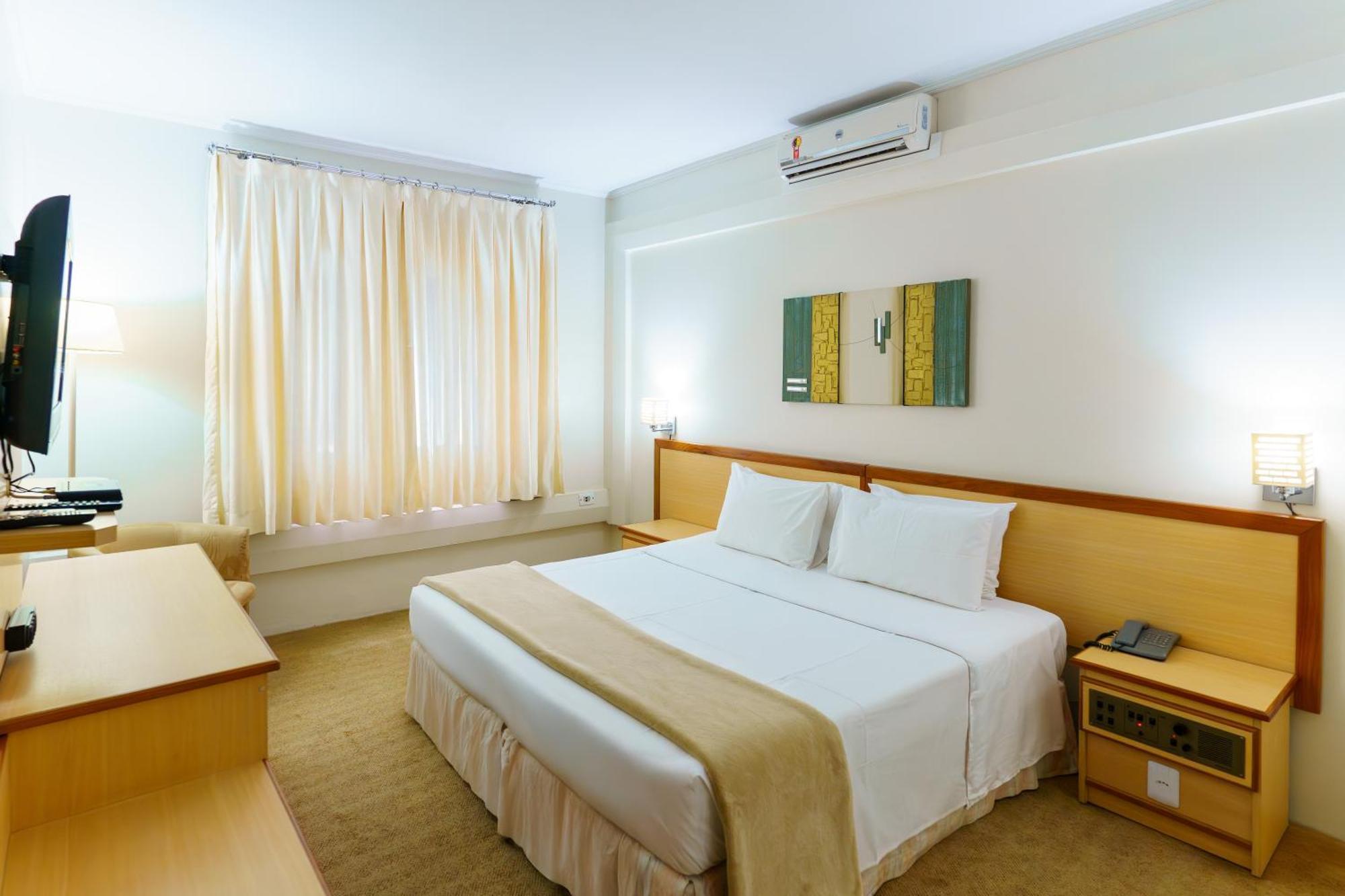 Superior King Suite