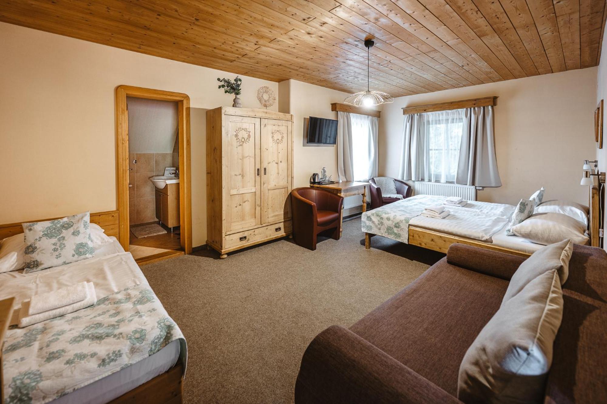 Standard Quadruple Room