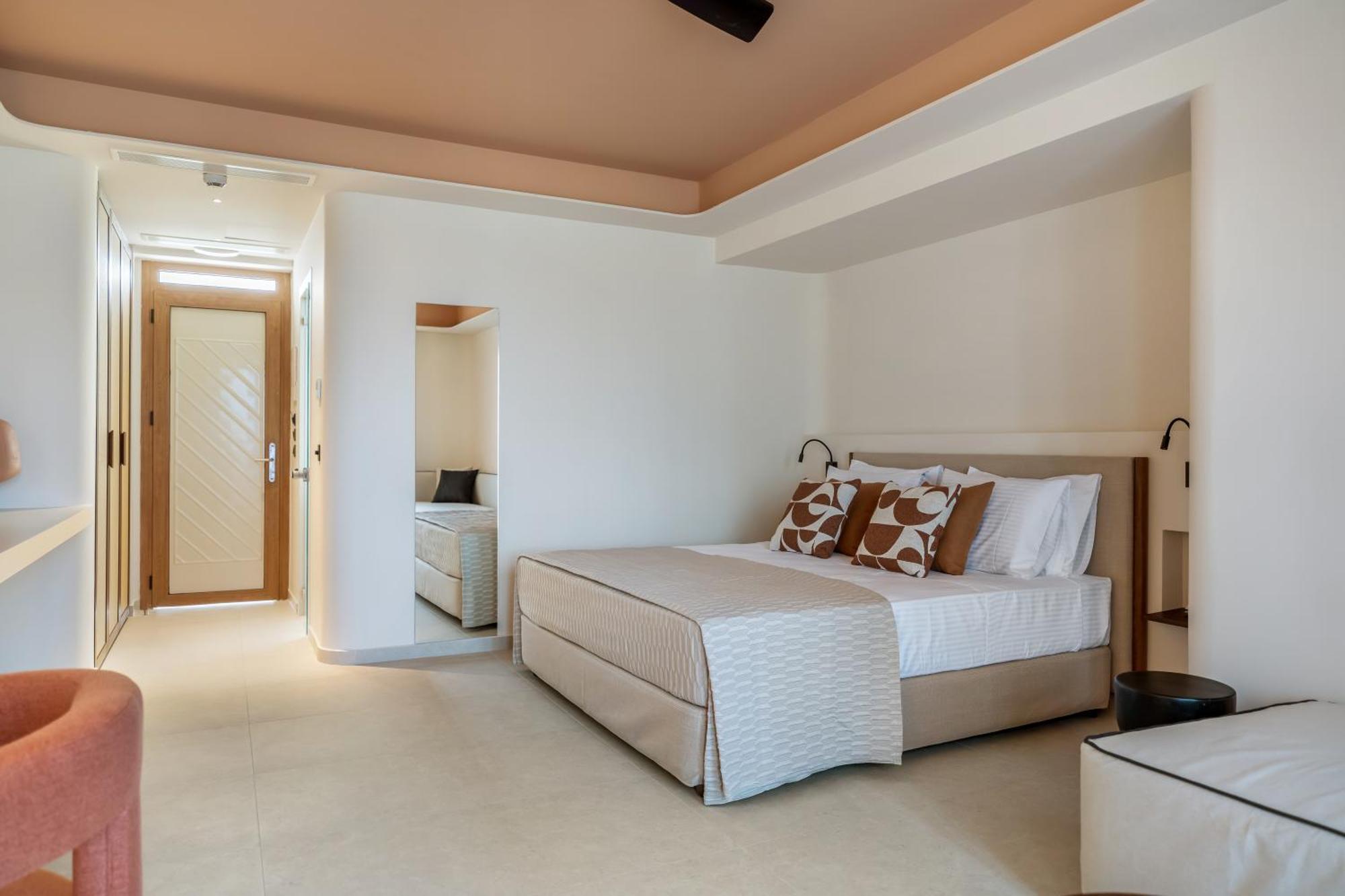 Deluxe Double or Twin Room Sea View