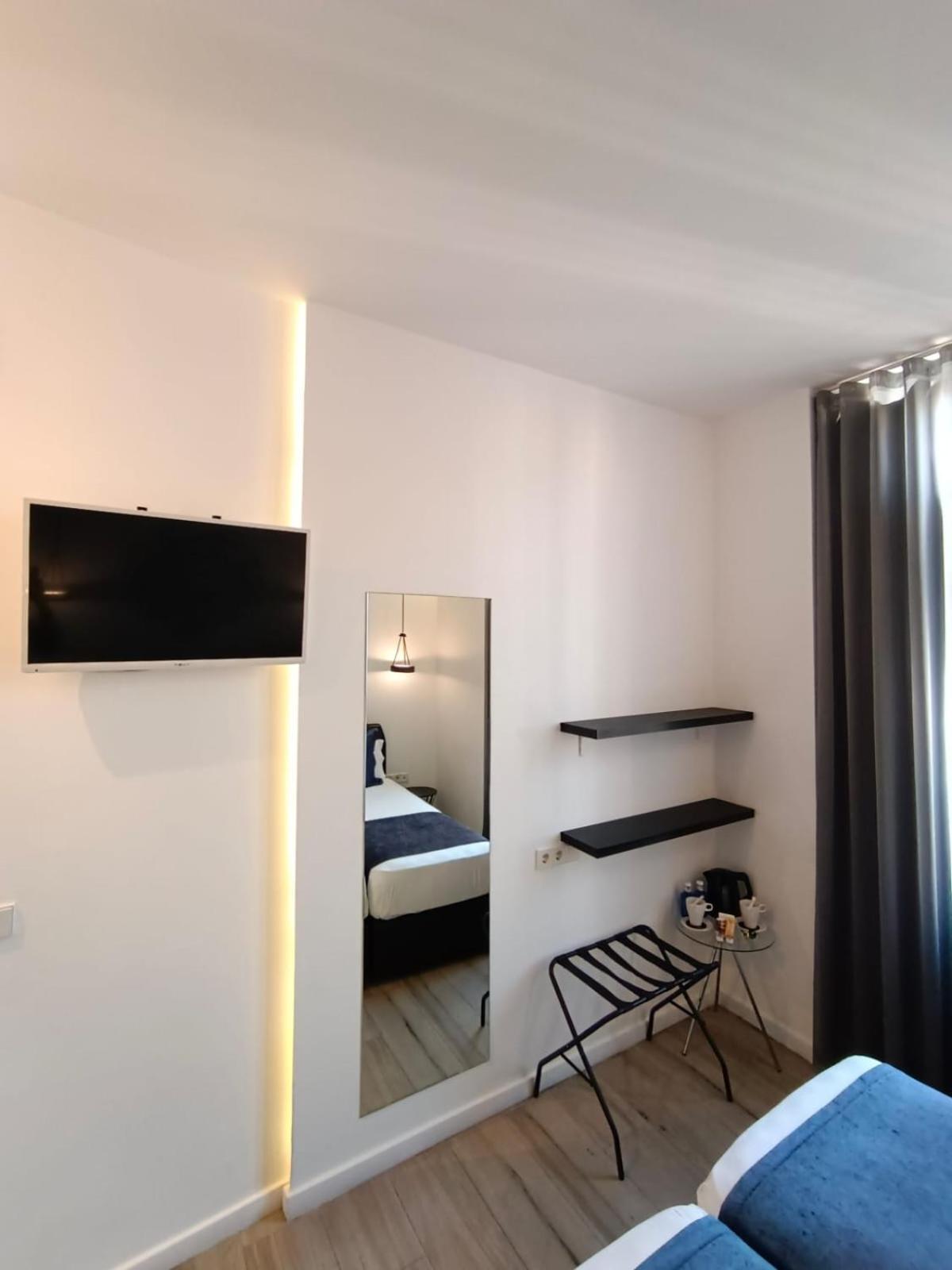 Standard Exterior Twin Room