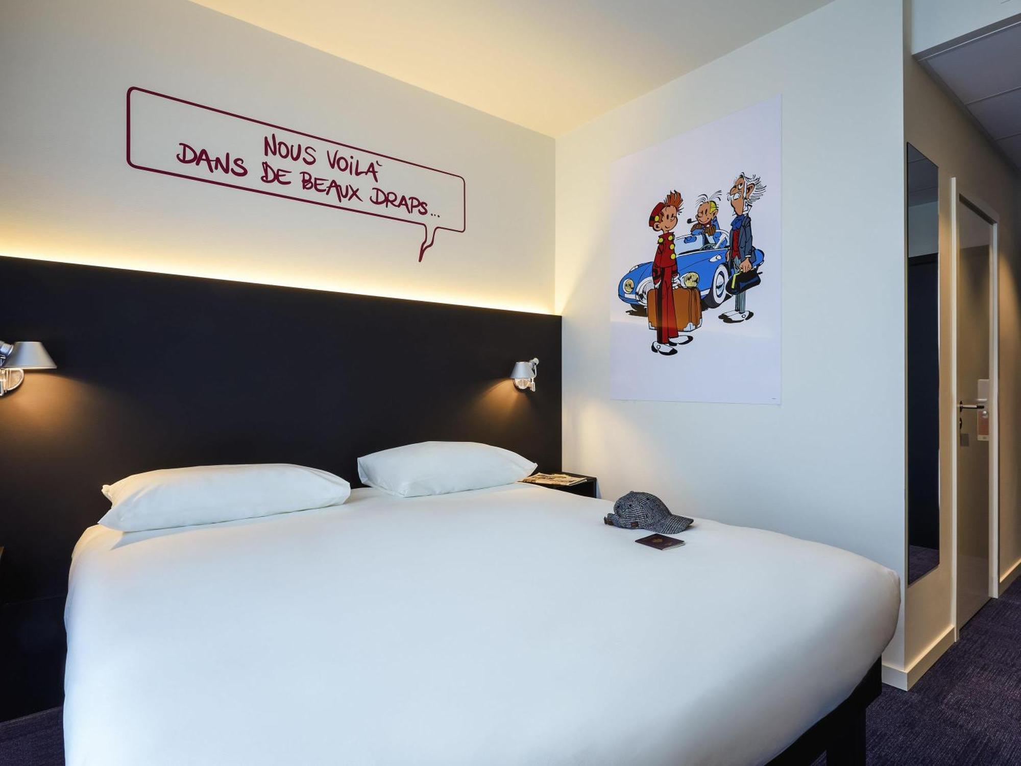 Standard King Room