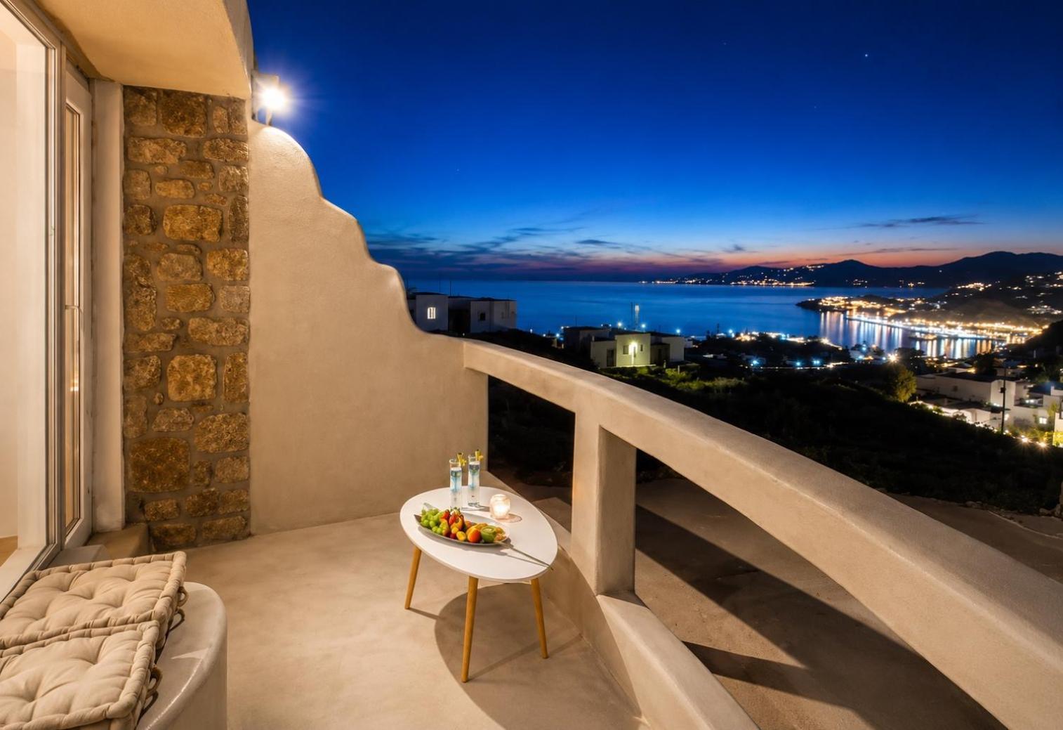 Queen Suite Sea View