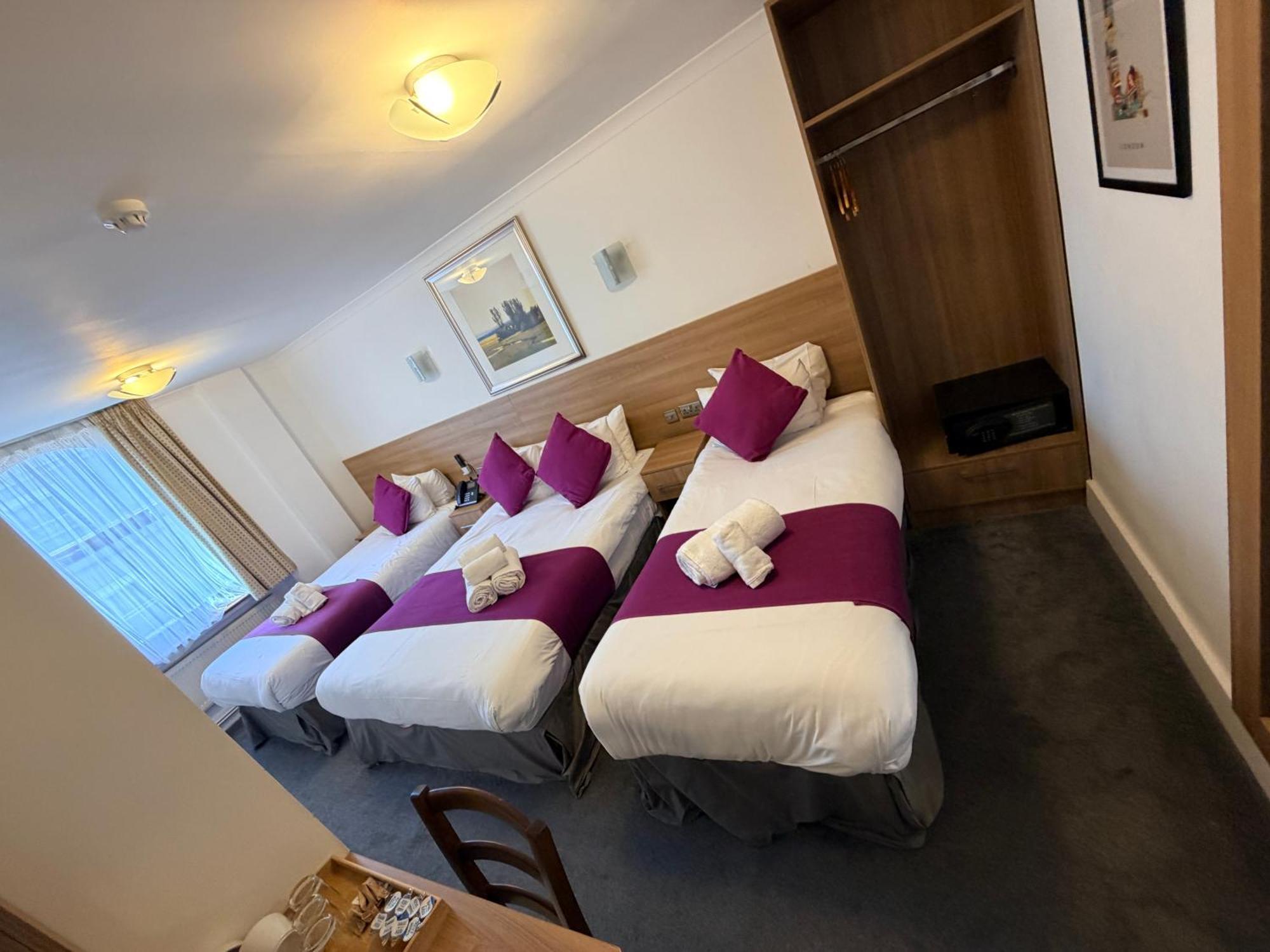 Deluxe Quadruple Room