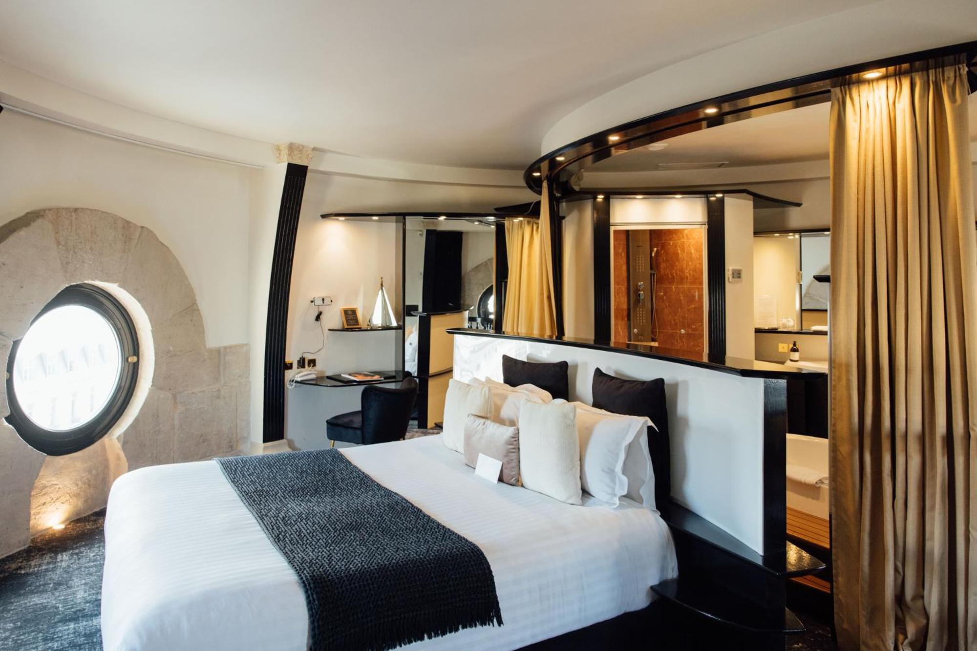 Duplex Suite
