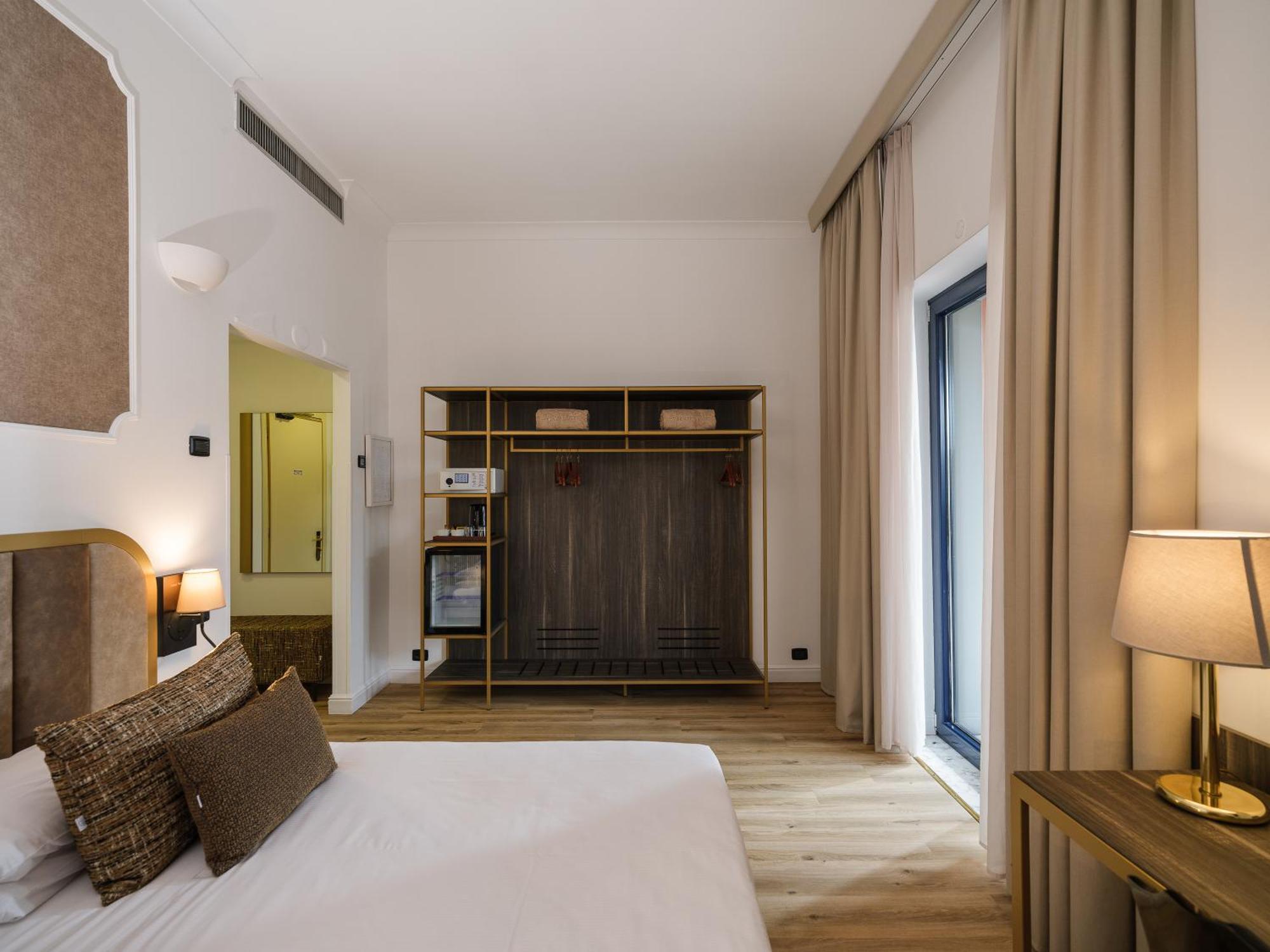 Deluxe Double Room Balcony