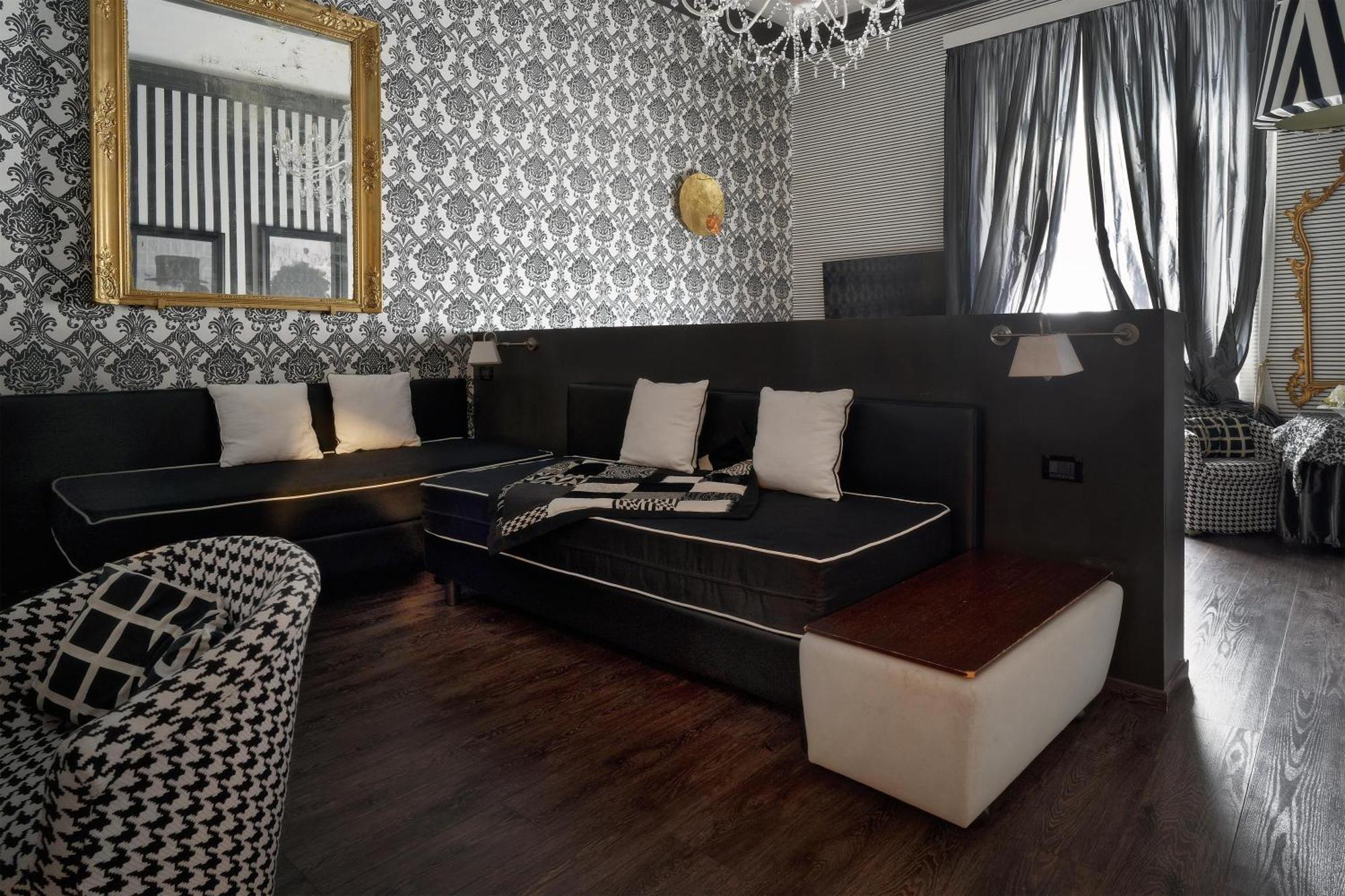 Family Queen Room