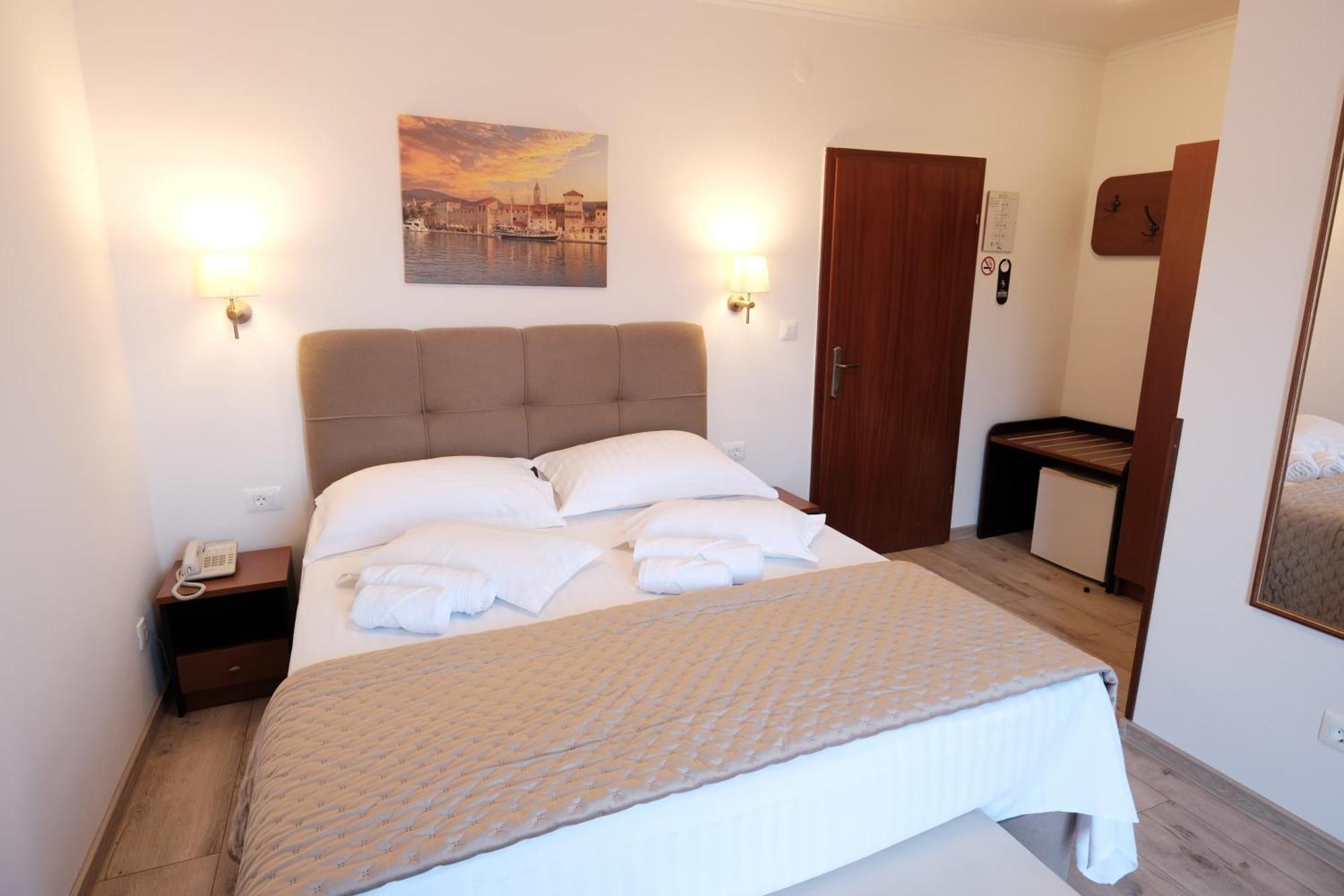 Standard Double or Twin Room Balcony