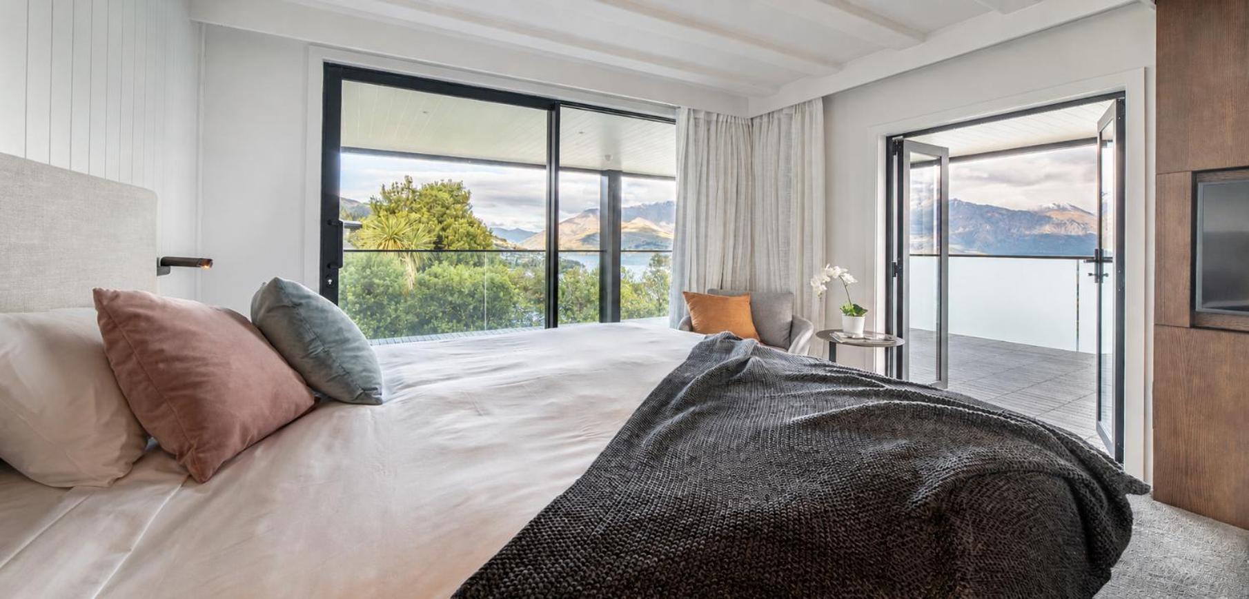 King Room Mountain View