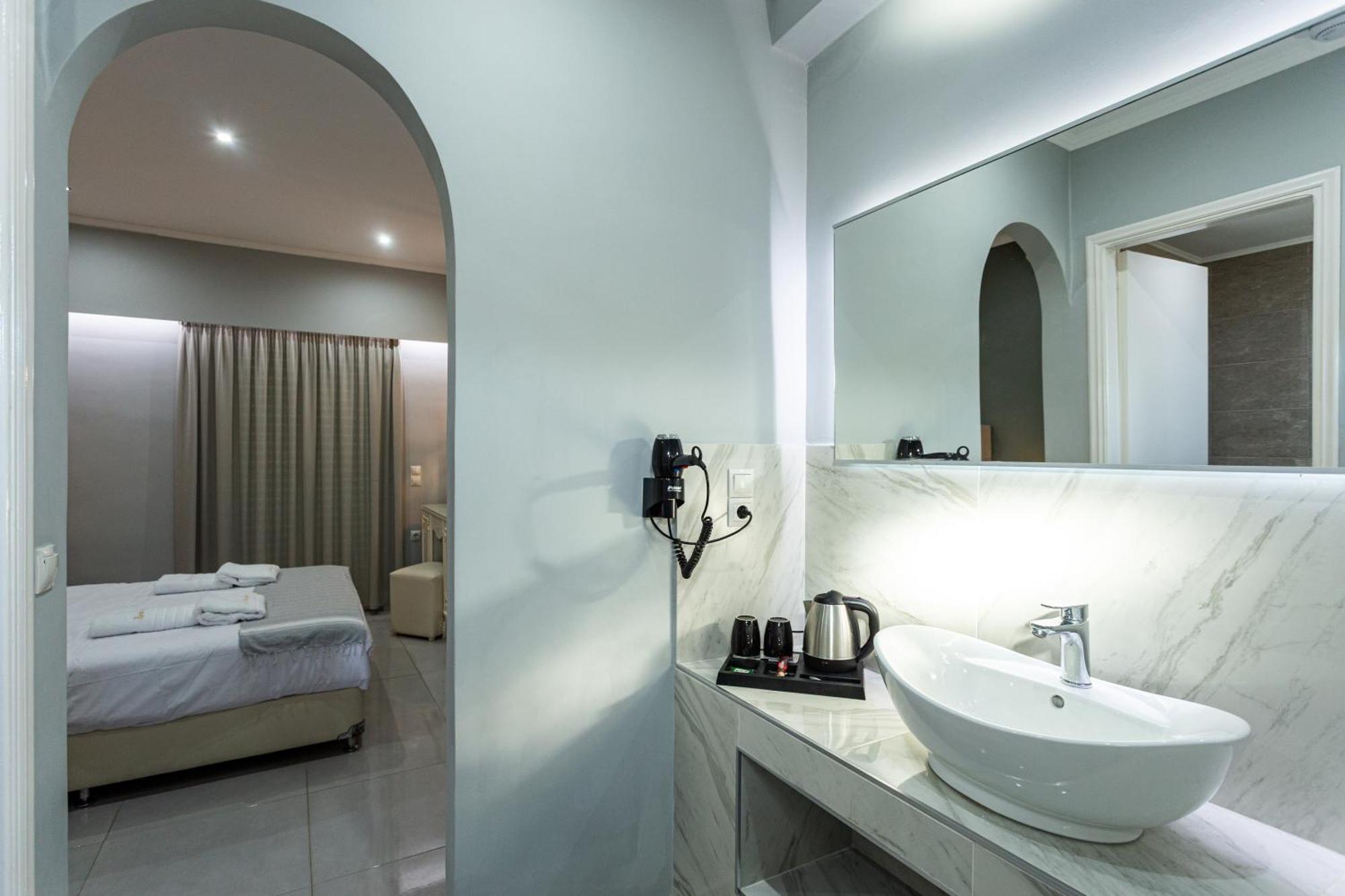 Deluxe Doppelzimmer mit Balkon und Meerblick