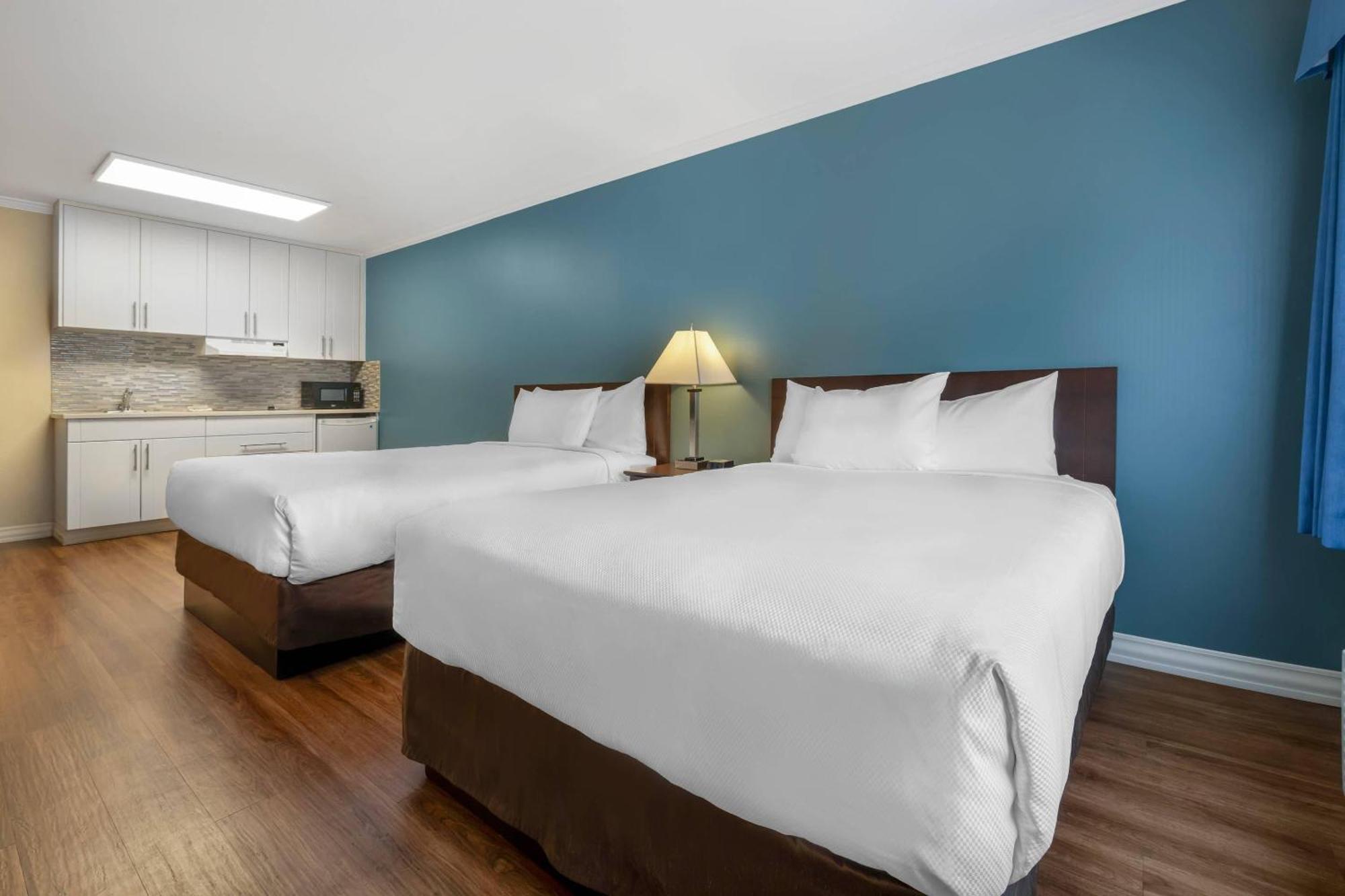 Queen Room Two Queen Beds Non Smoking