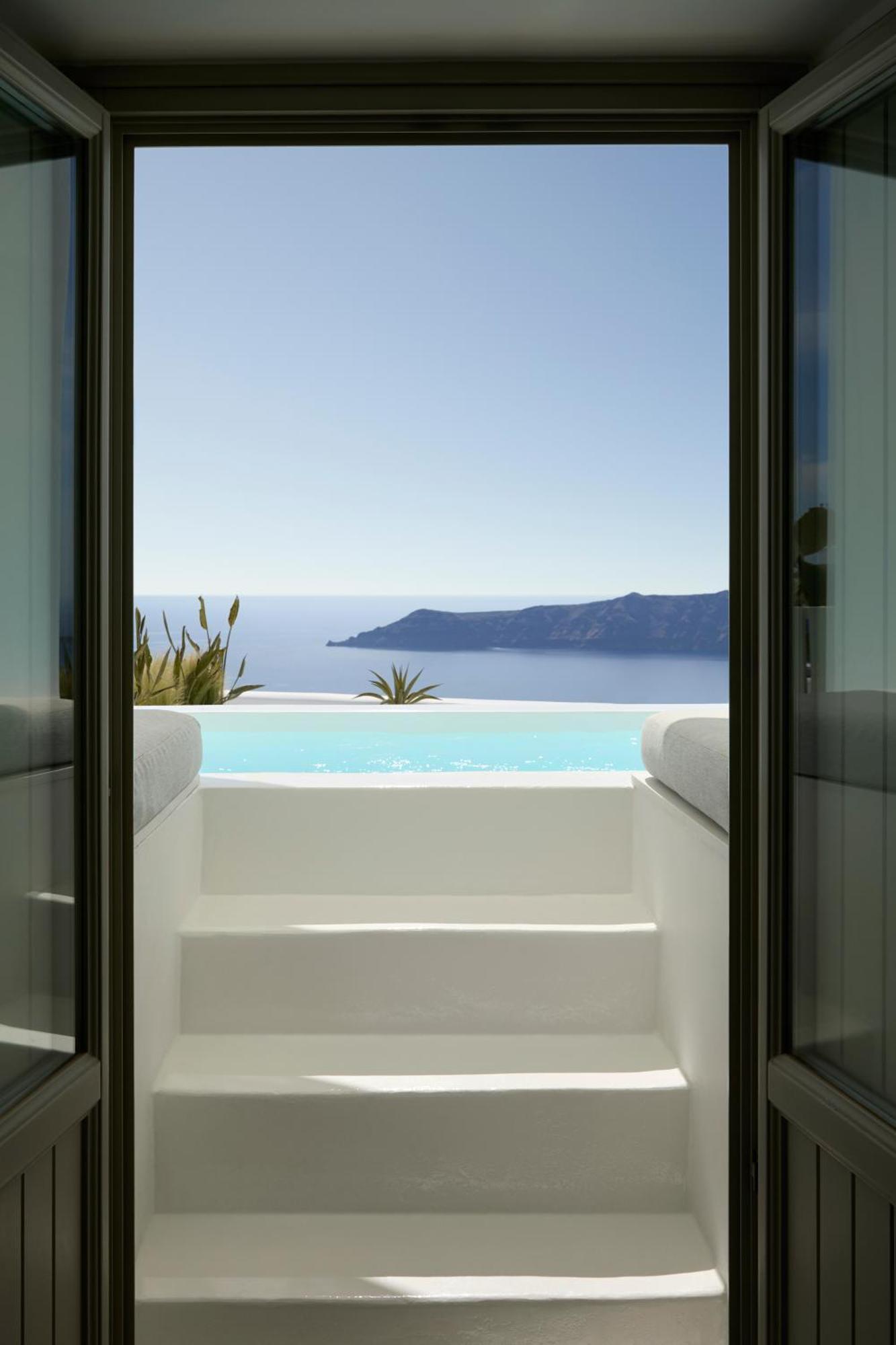 Superior Suite Plunge Pool