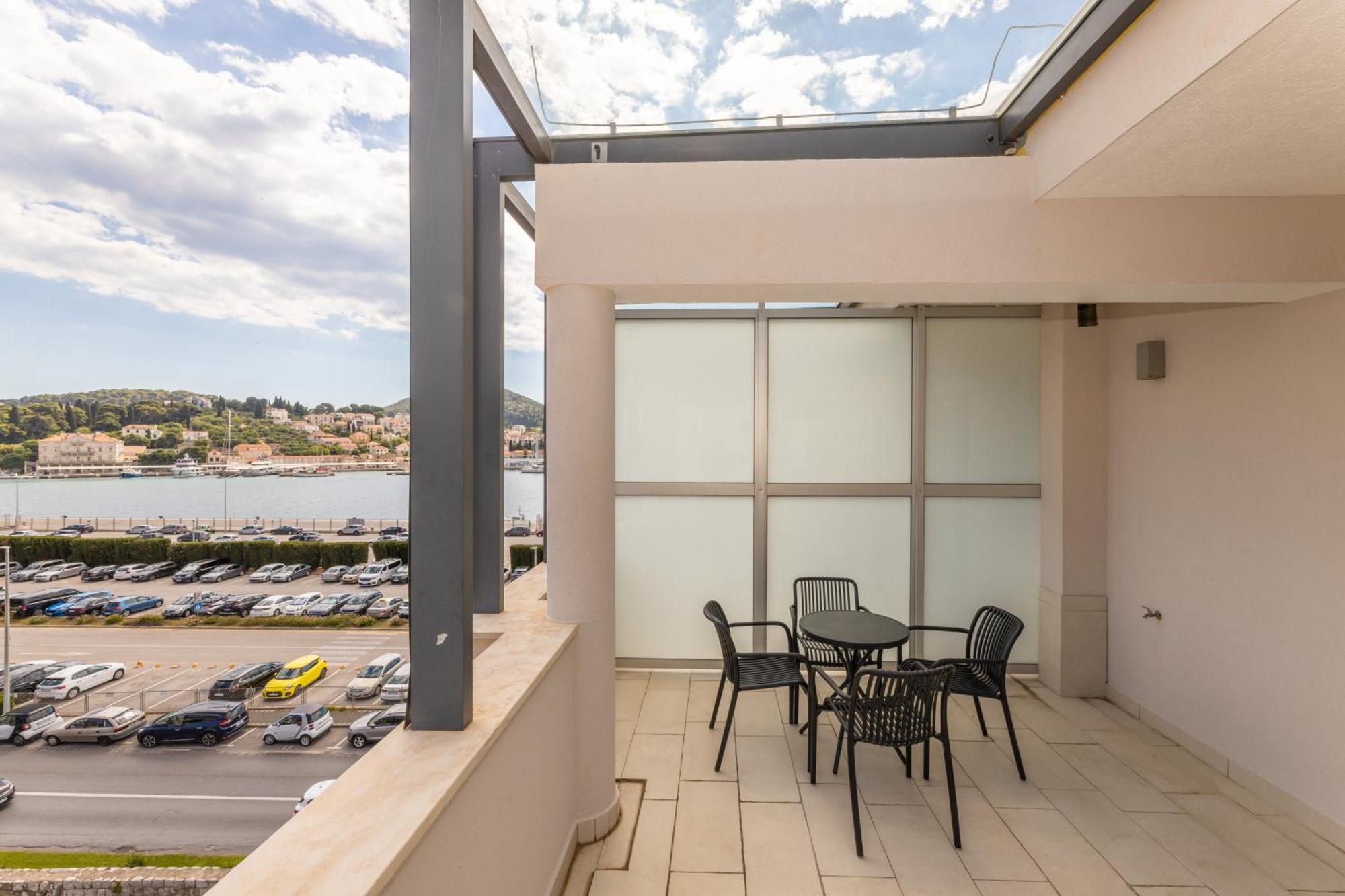 Superior Double or Twin Room Sea View