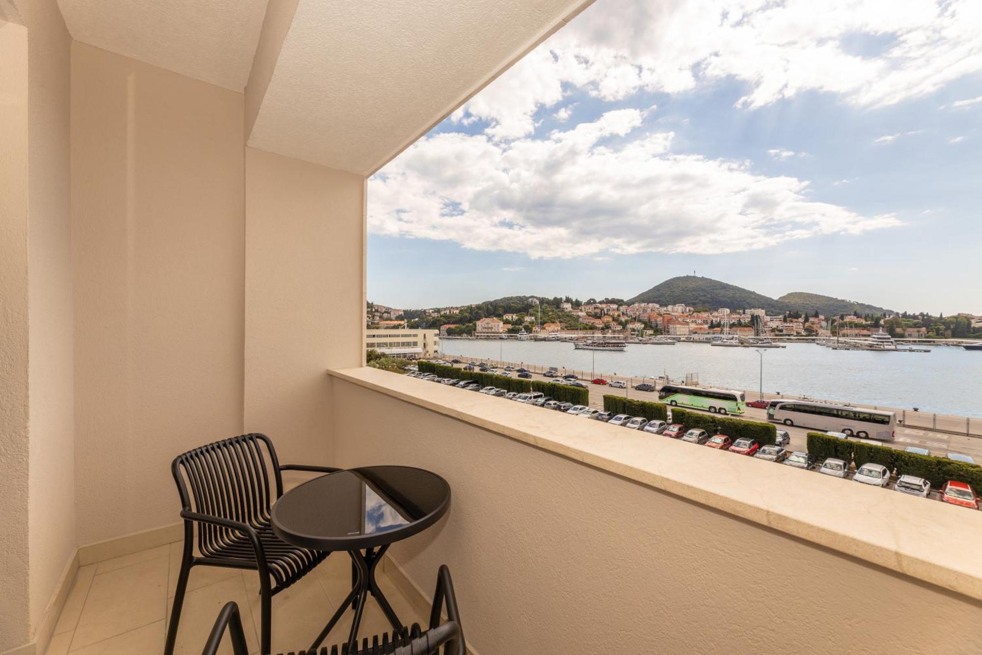 Superior Double or Twin Room Sea View