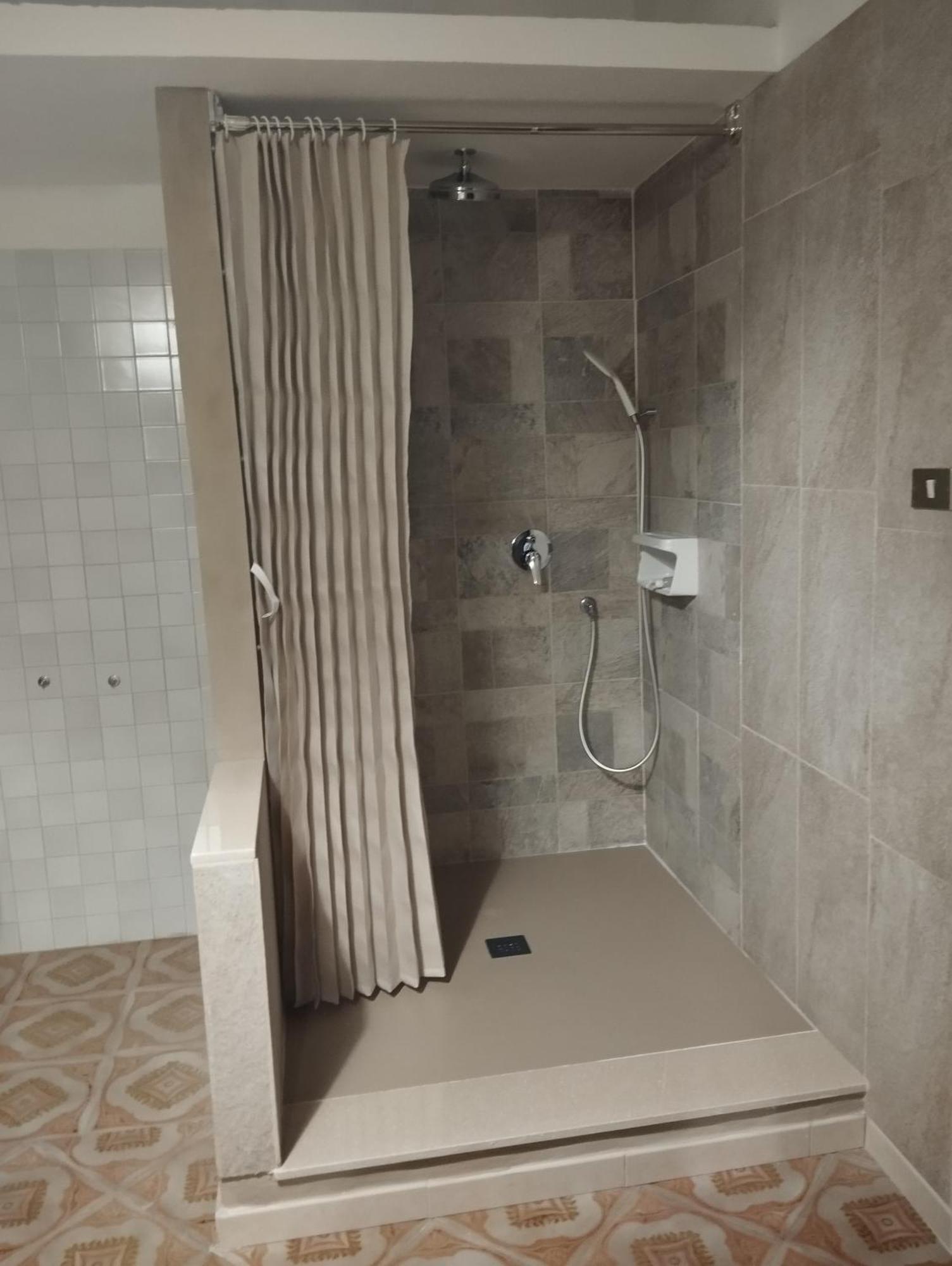 Queen Suite Sea View