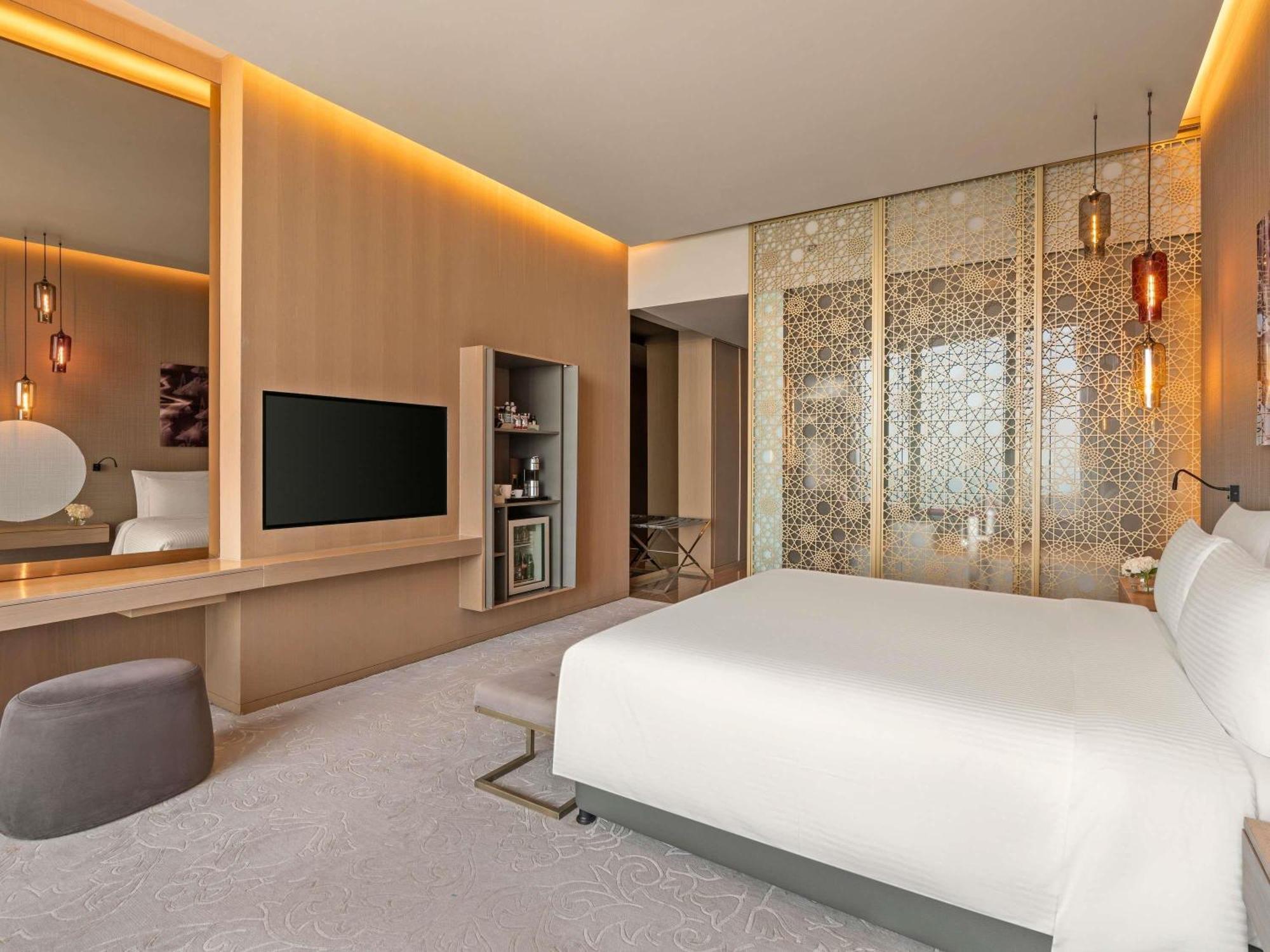 Panorama Room