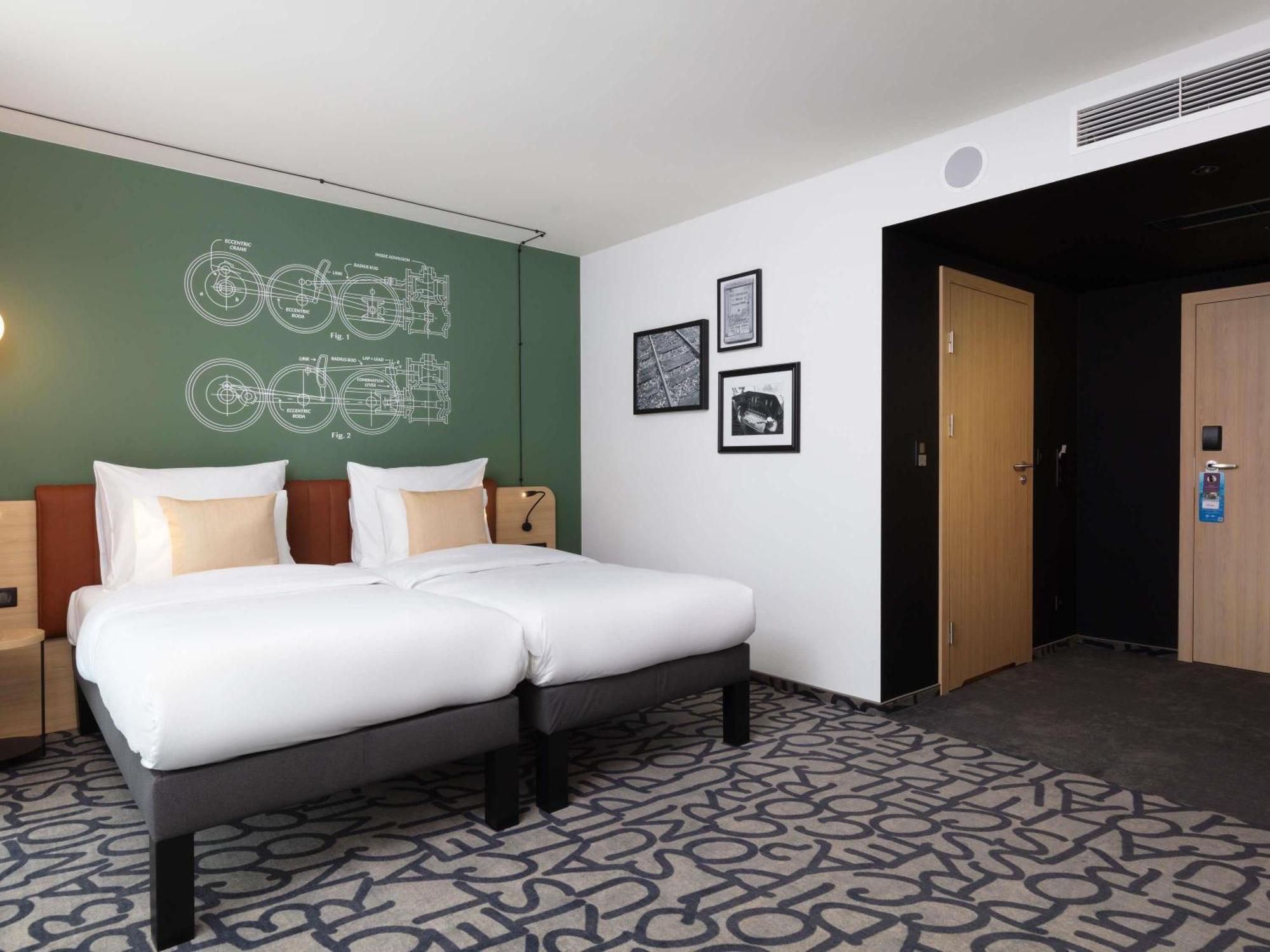 Superior Twin Room