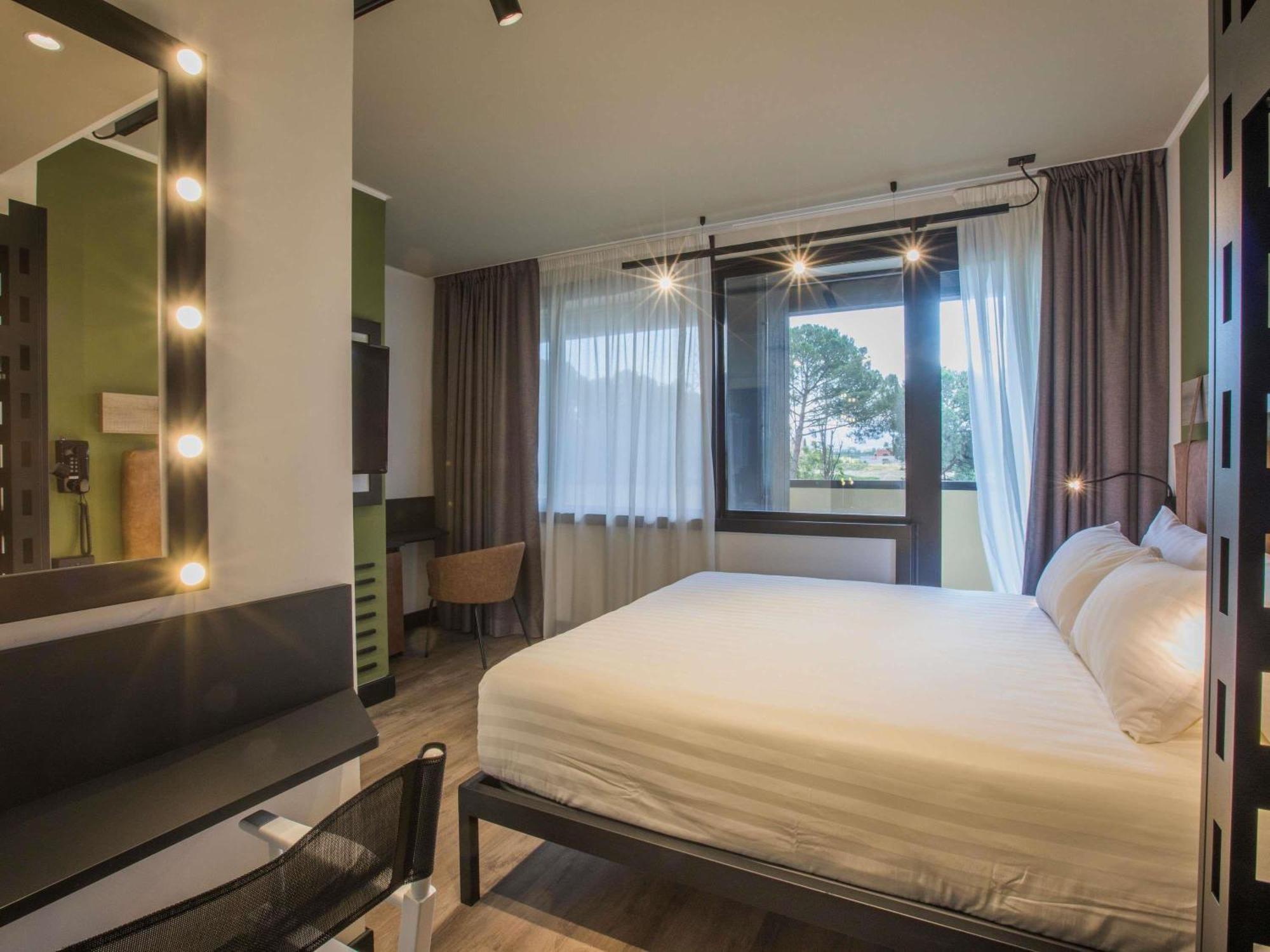 Superior Classic Room