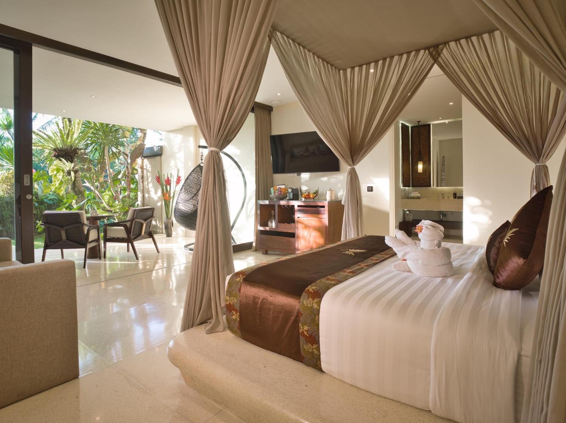 Private Garden Royal Suite Daily Sunset Yoga Afternoon Tea