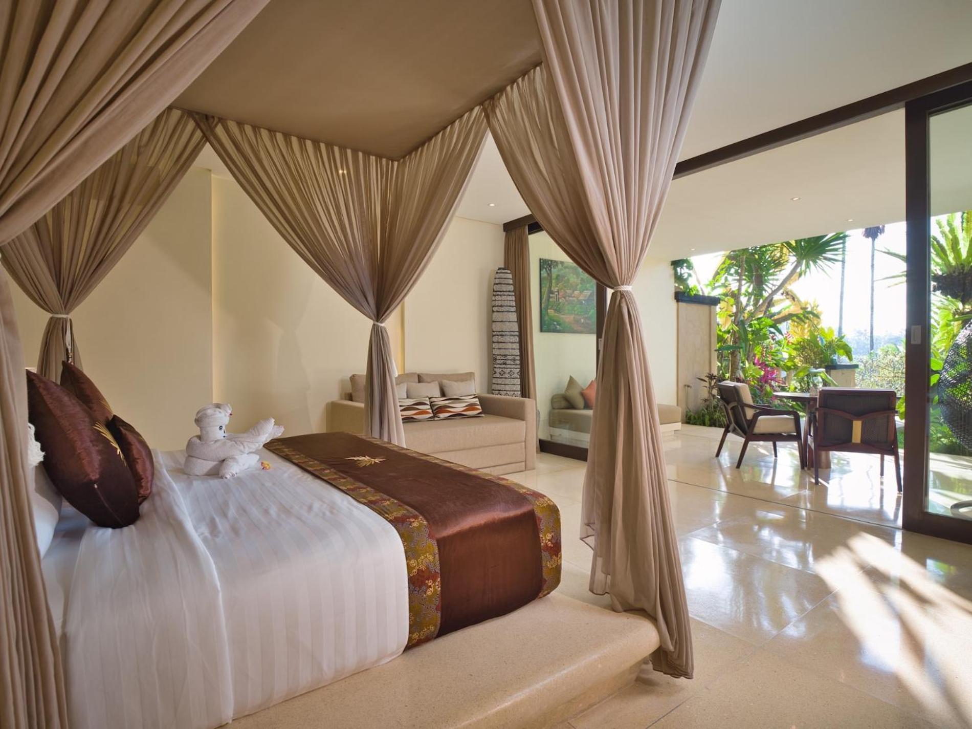 Private Garden Royal Suite Daily Sunset Yoga Afternoon Tea