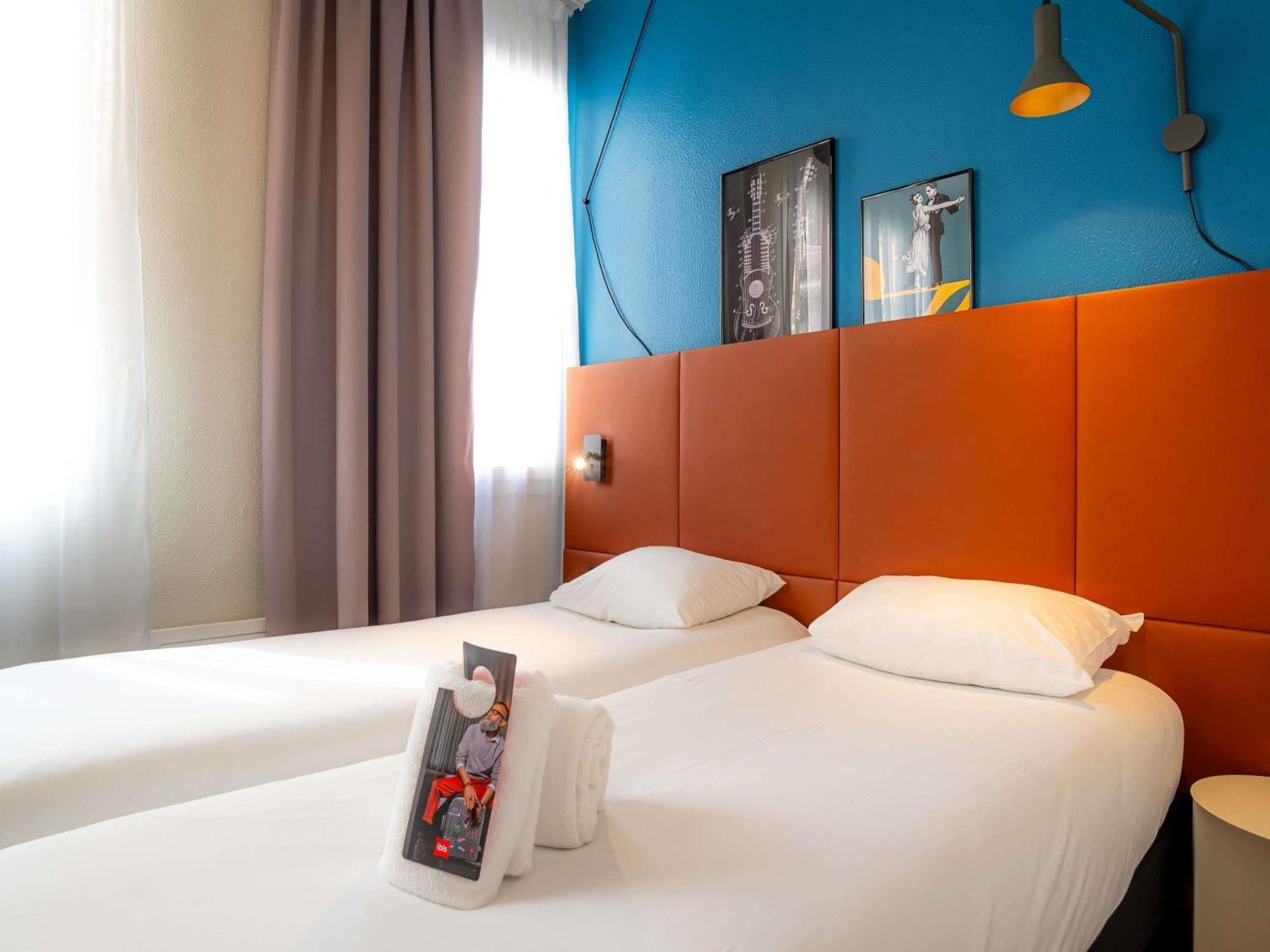 Standard Twin Room