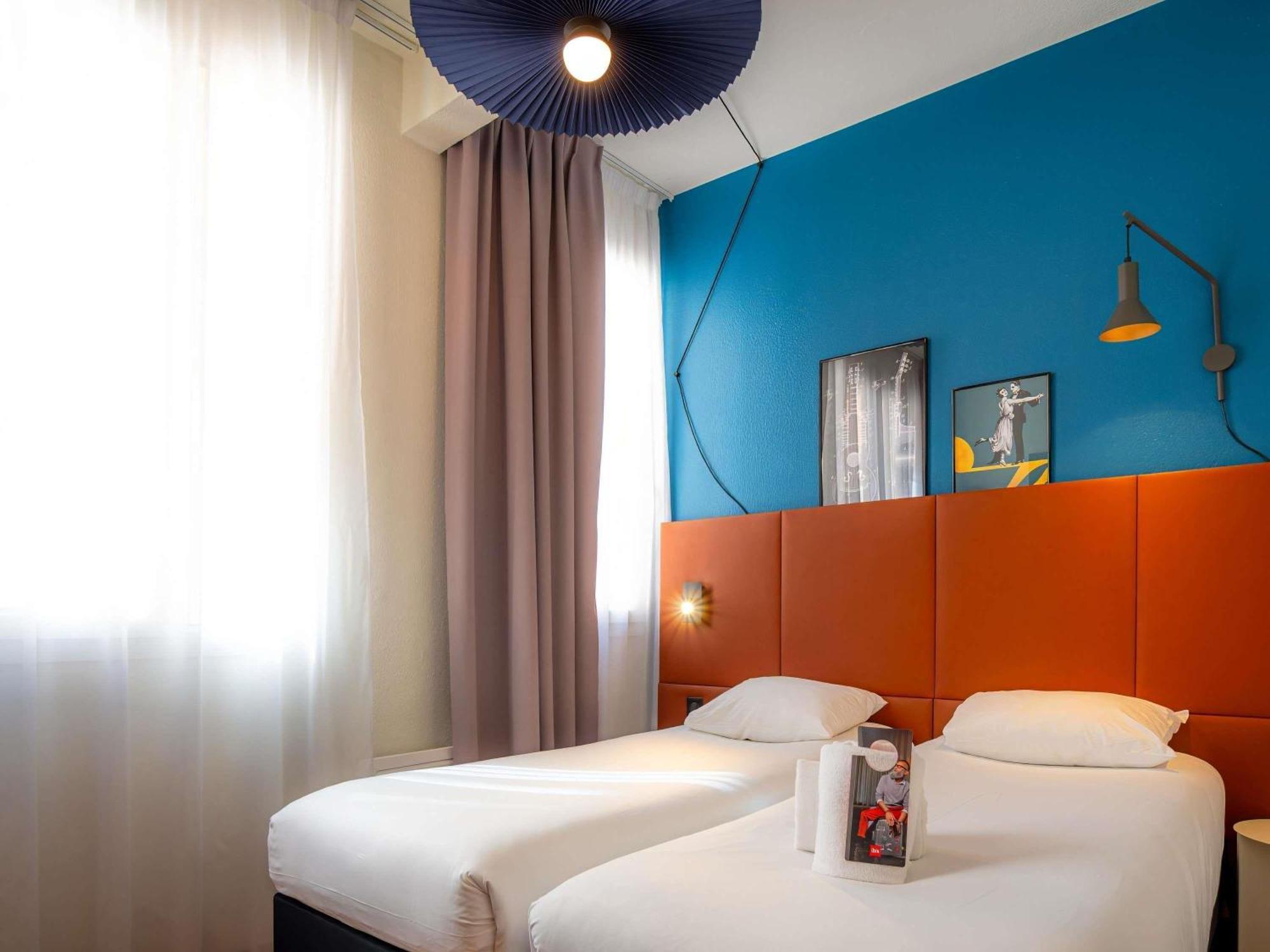 Standard Twin Room