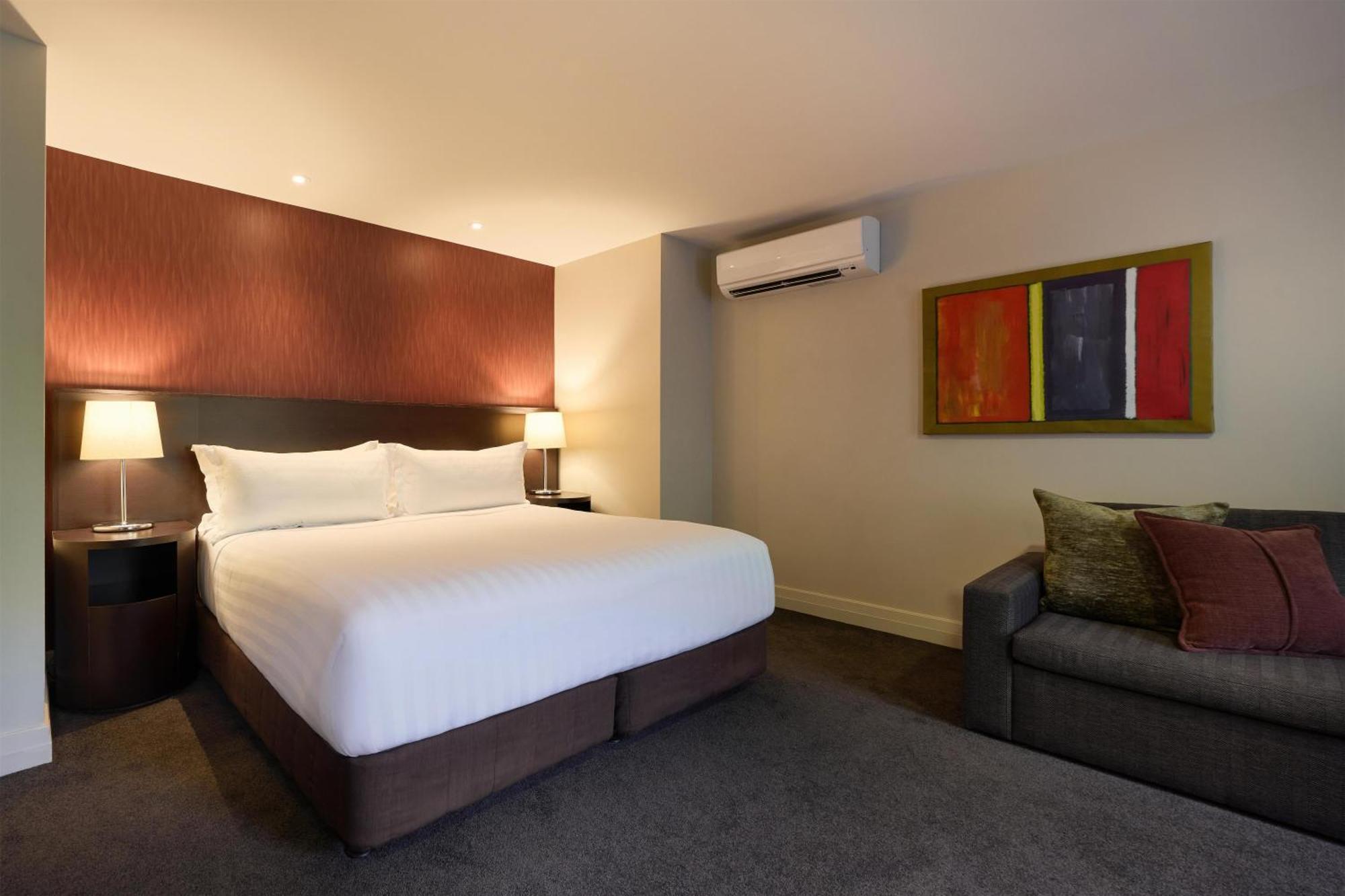 Premier Room