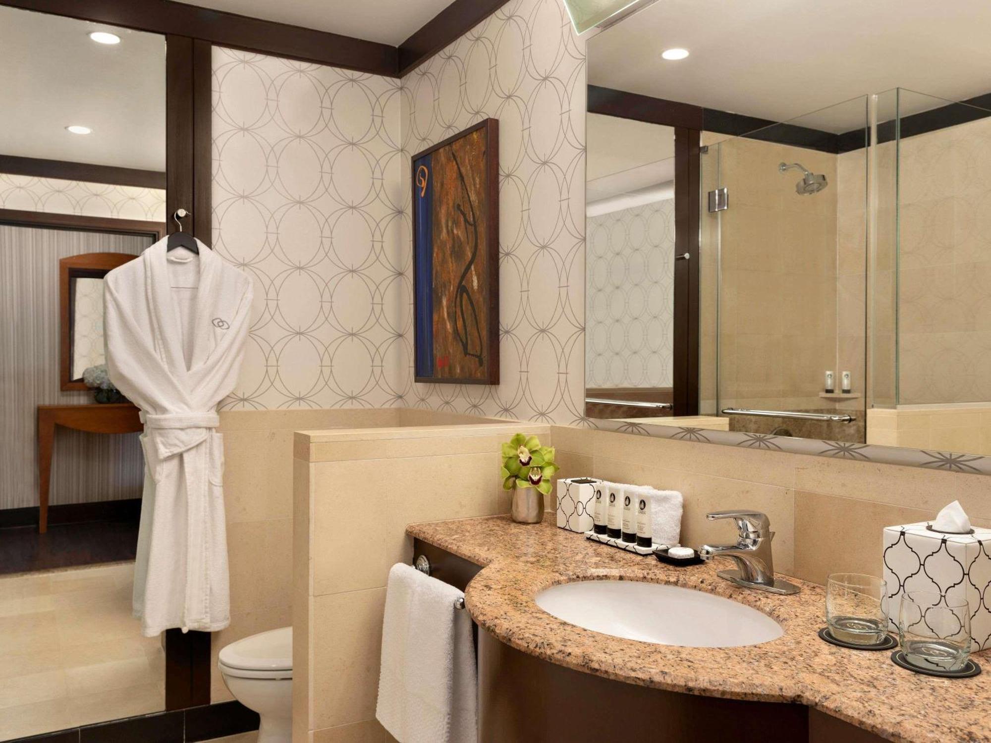 Quarto King Signature