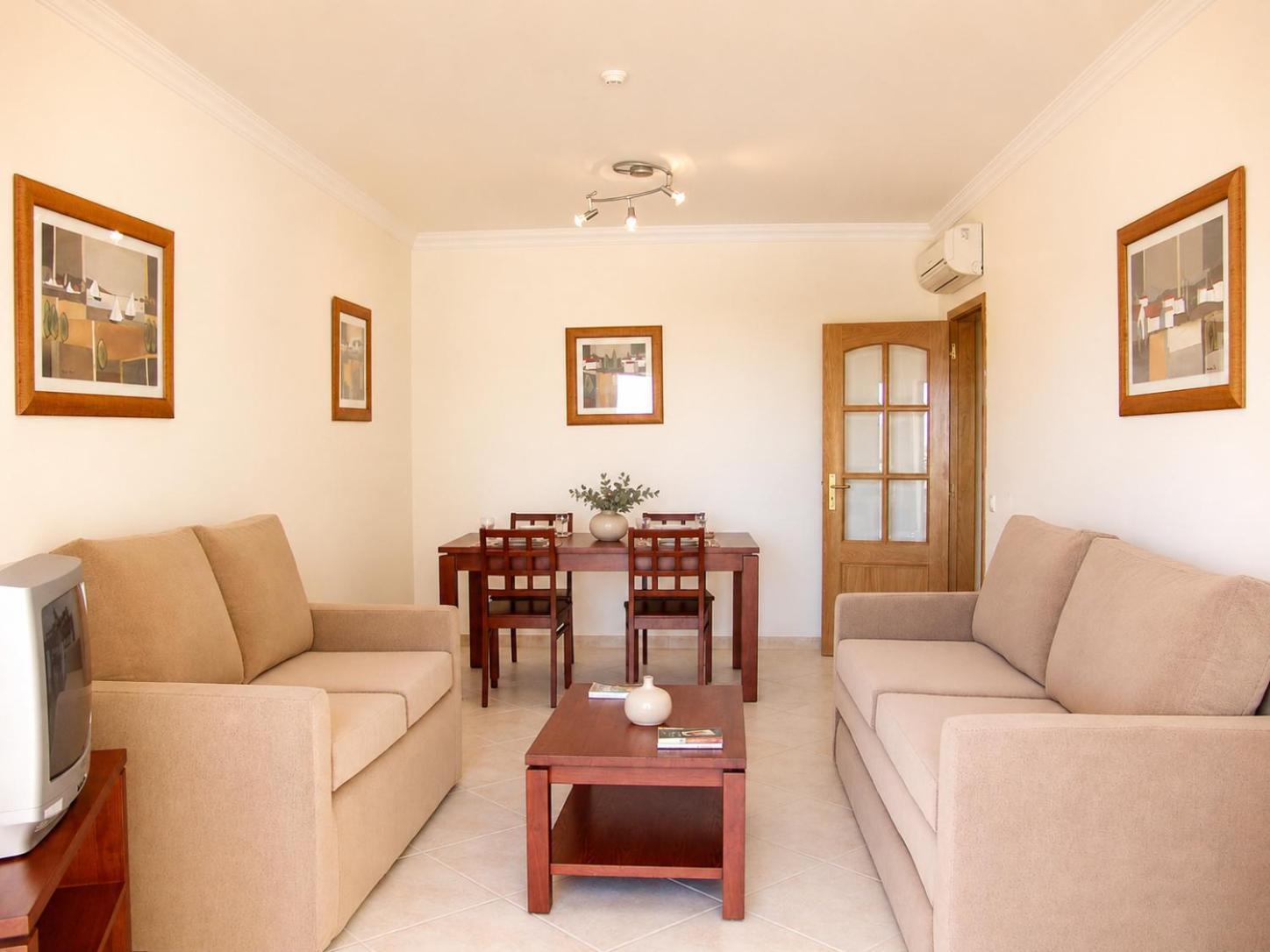Two-Bedroom Apartment Cerro Mar Atlantico