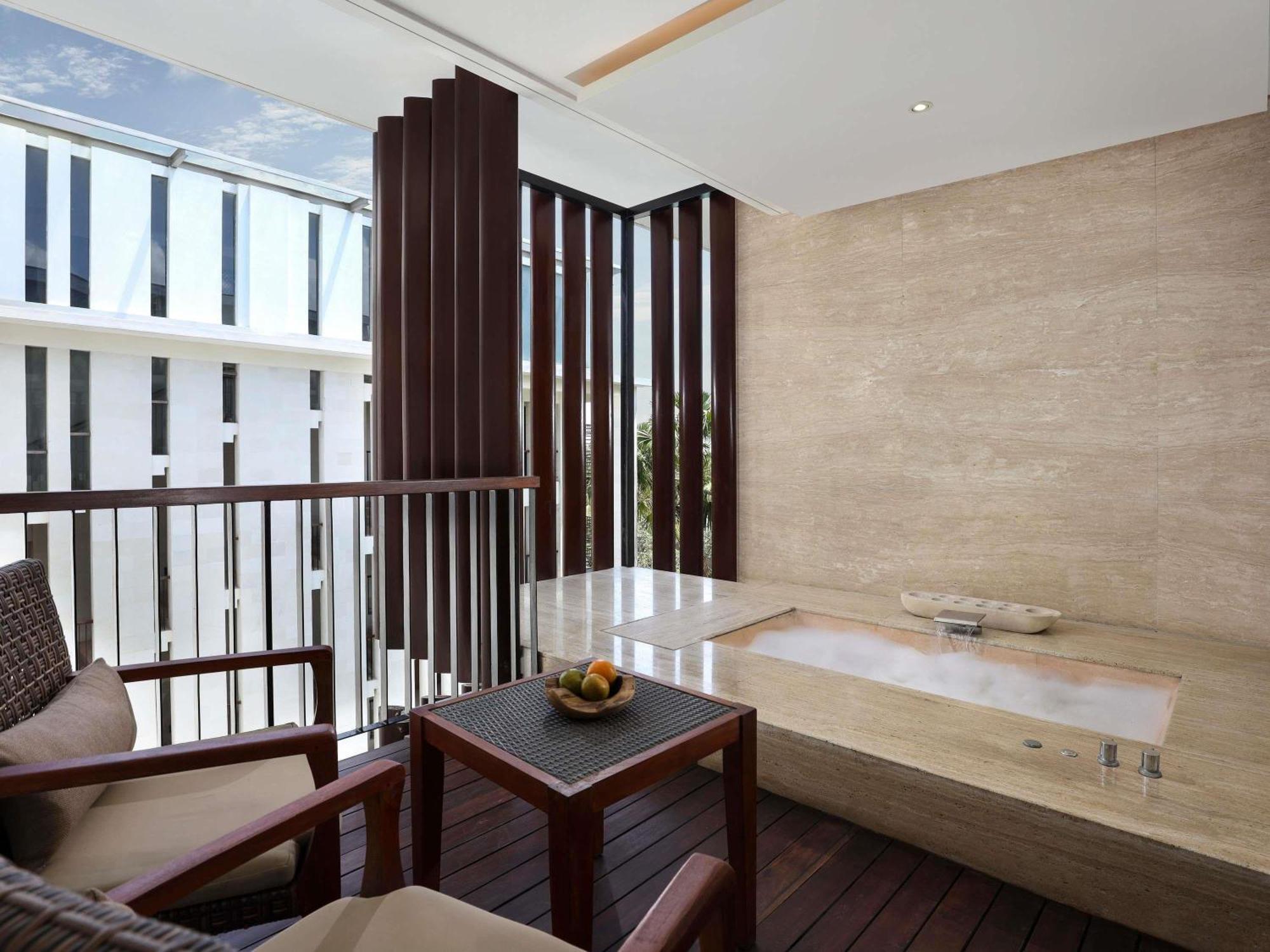 Seminyak King Suite Balcony