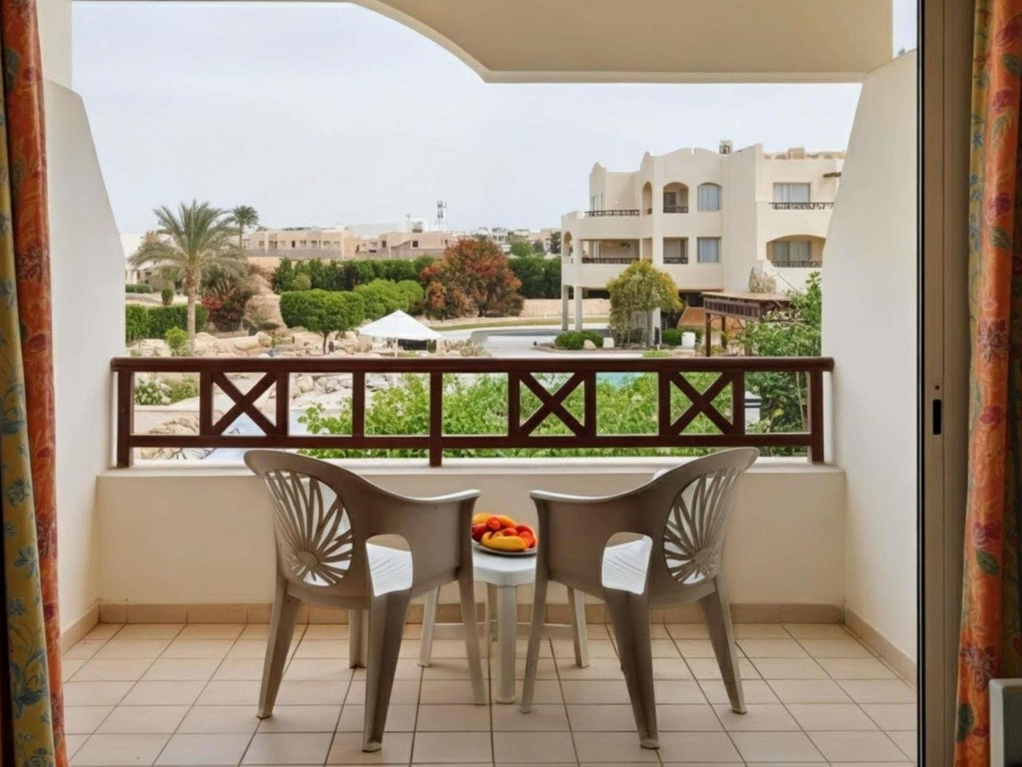 Standard King Room Garden View Mountain Side