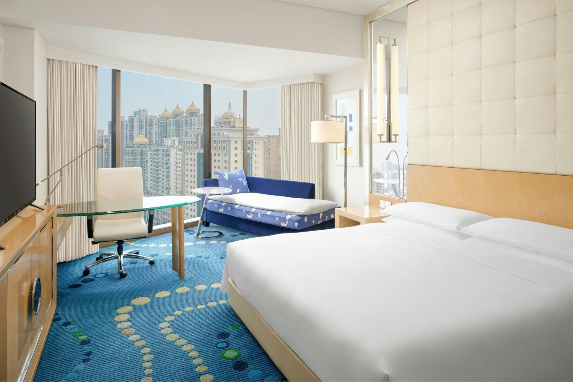 Premier Couch Room