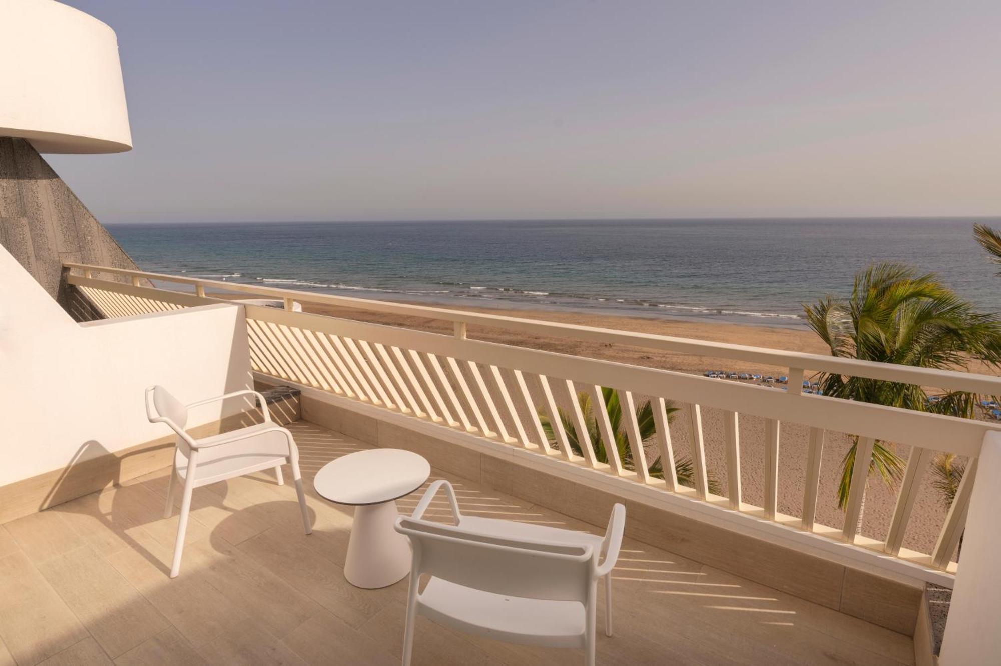 Open Suite Sea View
